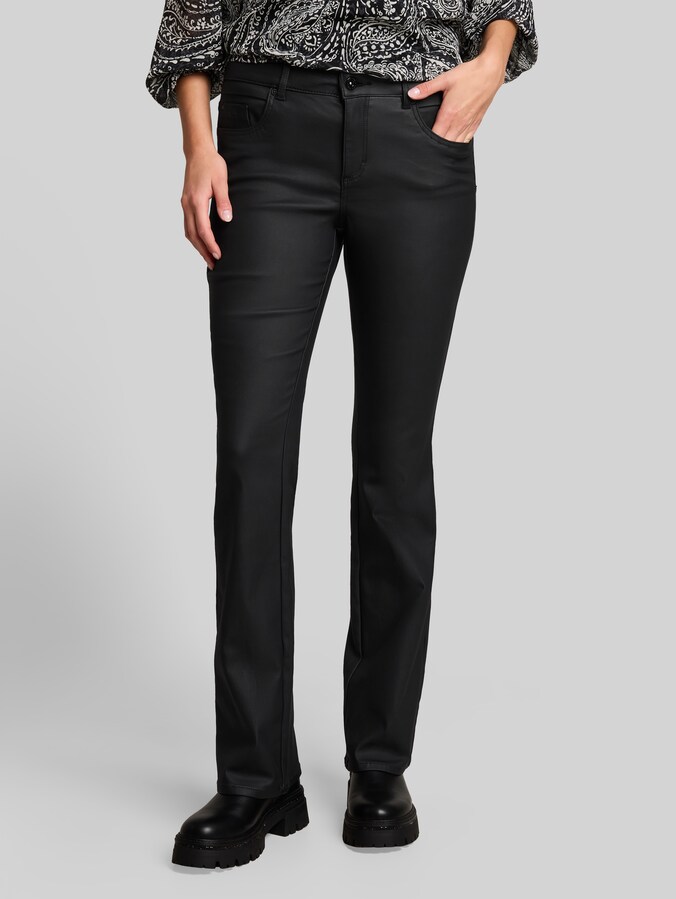 TTLEELA BOOTCUT gecoate jeans door Women, coated black denim