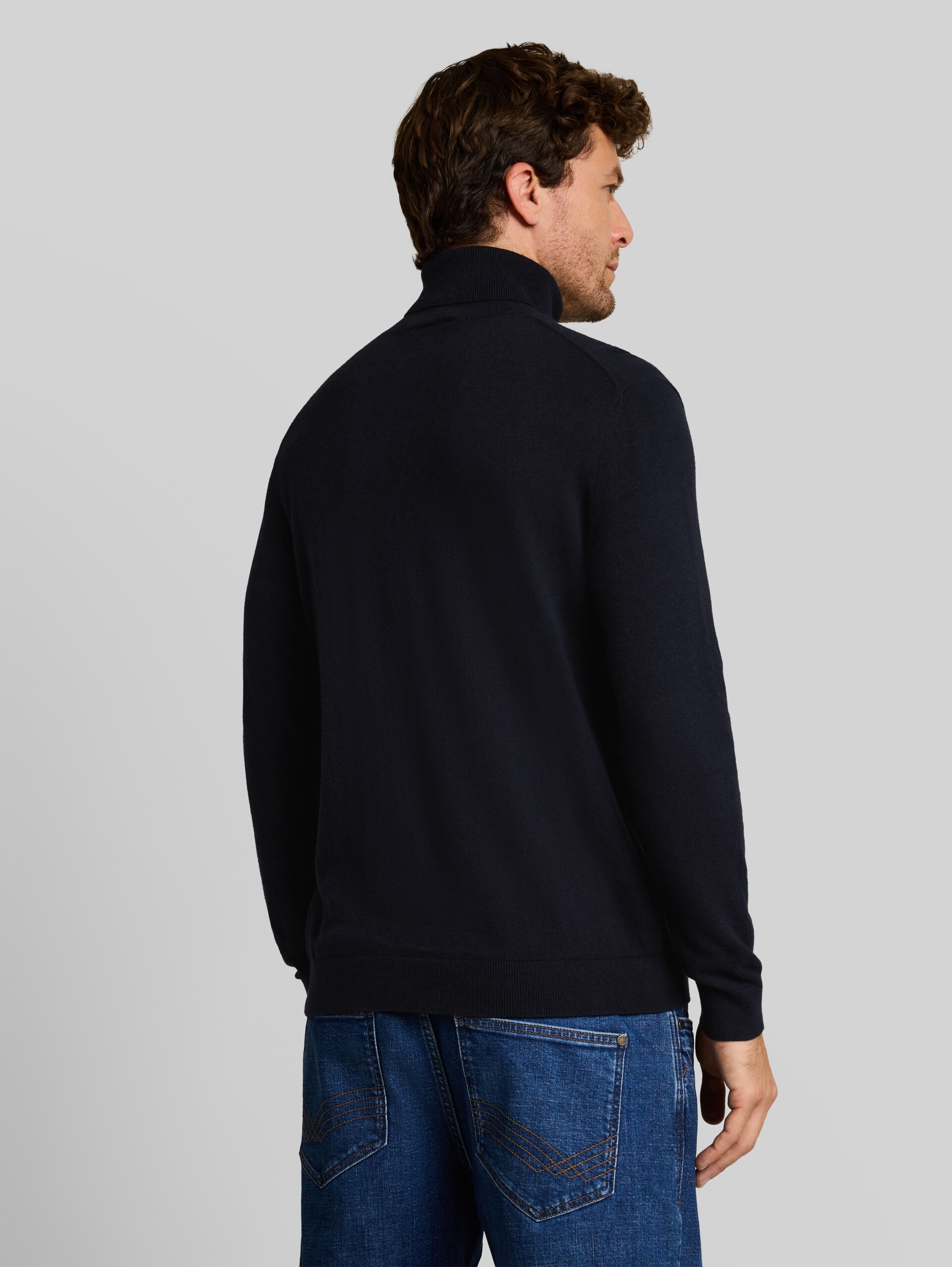 Rollkragenpullover mit Kaschmir-Anteil - Knitted Navy Melange