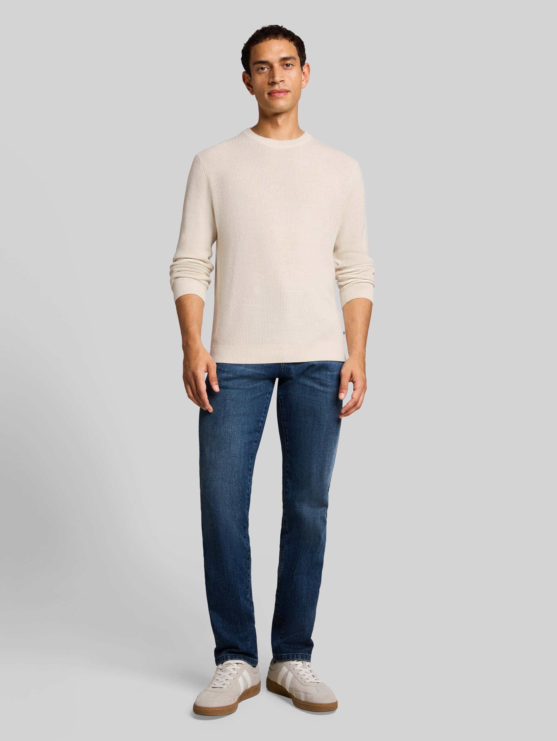 Pull en tricot avec cachemire - soft cloud melange - Vue de face du modèle