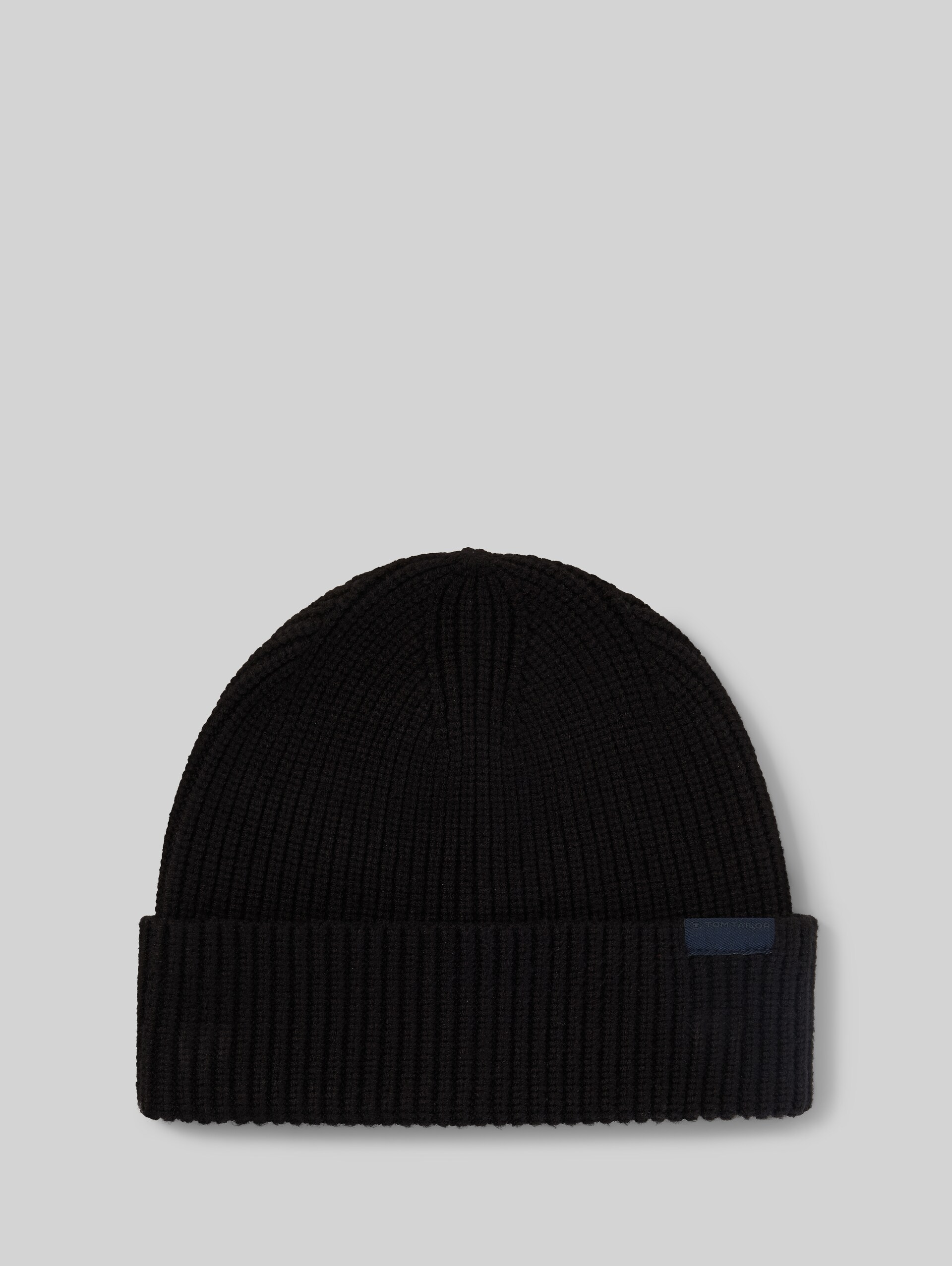 Bonnet avec étiquette logo - Black - Vue de face du produit