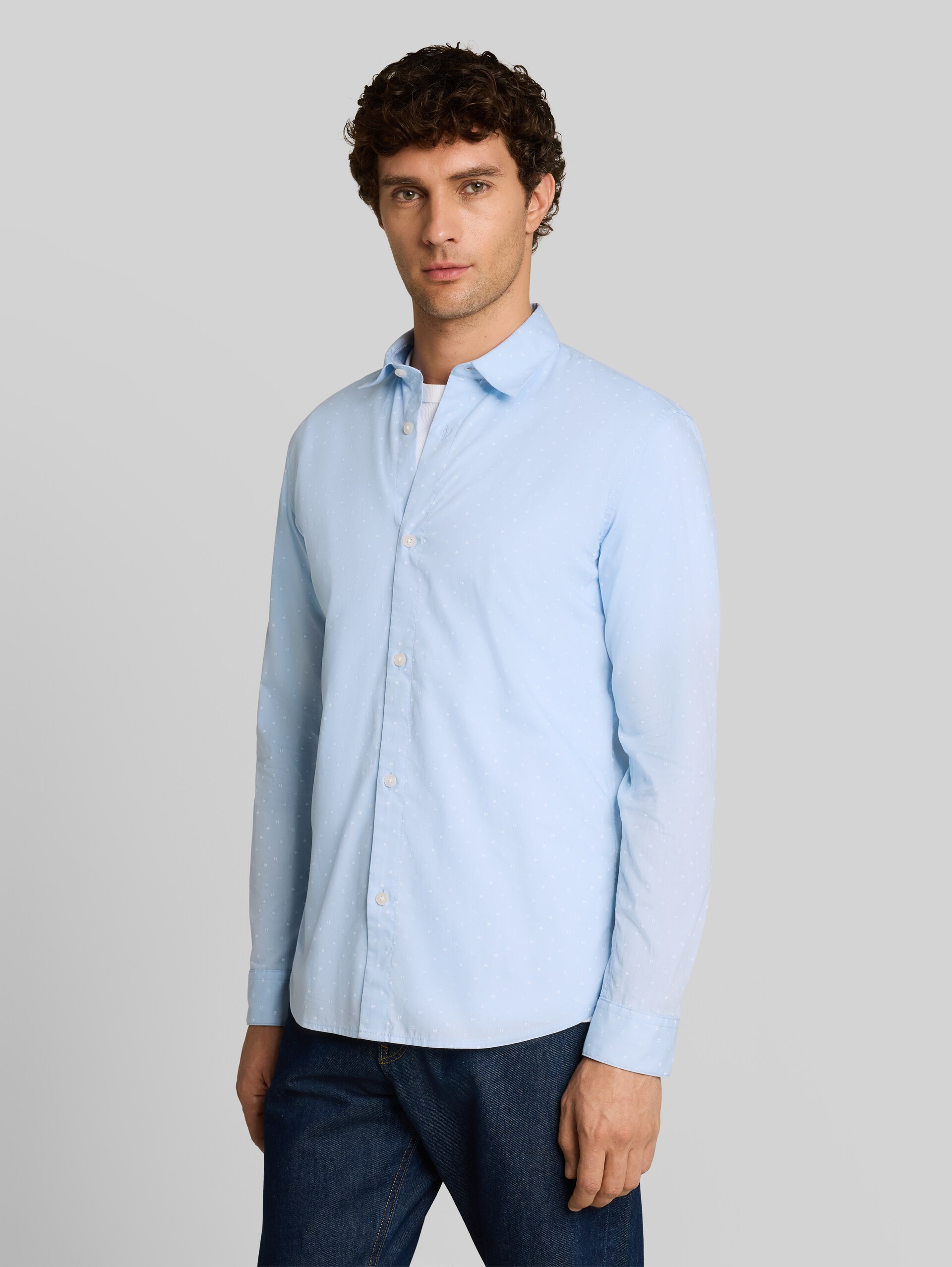 Overhemd met patroon in regular fit - light blue white music design - Nek model vooraanzicht