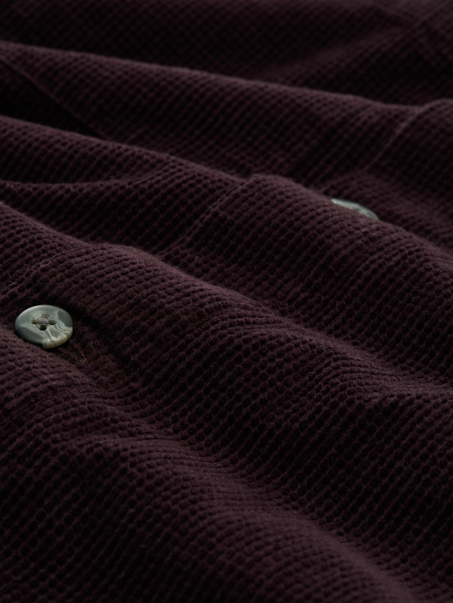 Cord Overshirt mit Taschen - dark plum - Material-Ansicht