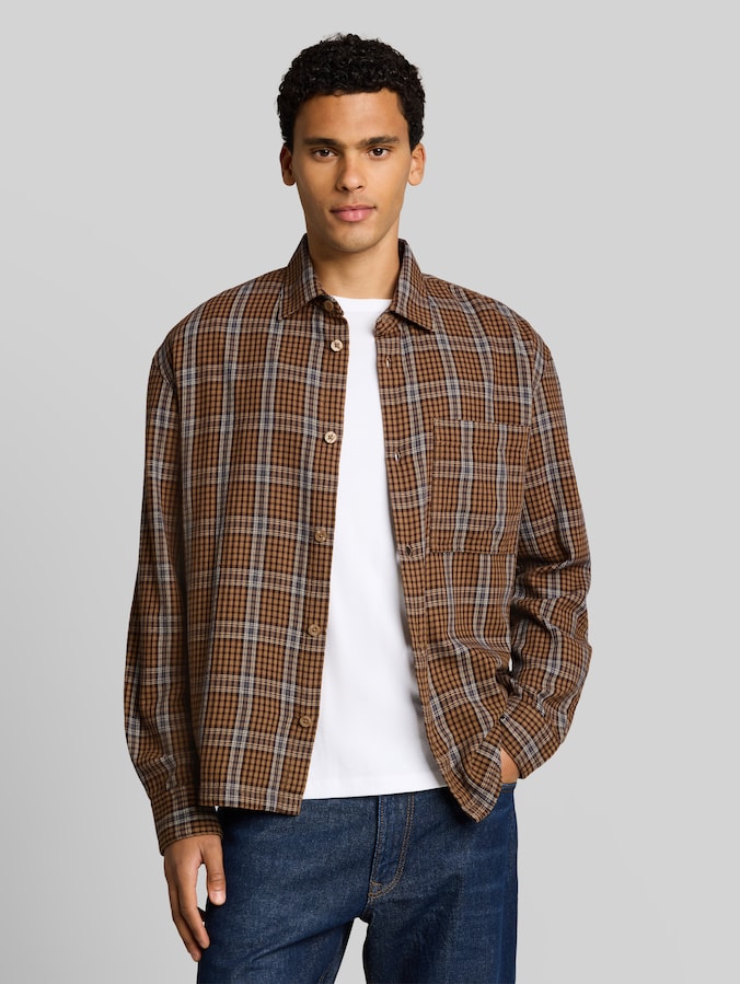 Overhemd met losse pasvorm en ruitpatroon door Denim Male, brown check