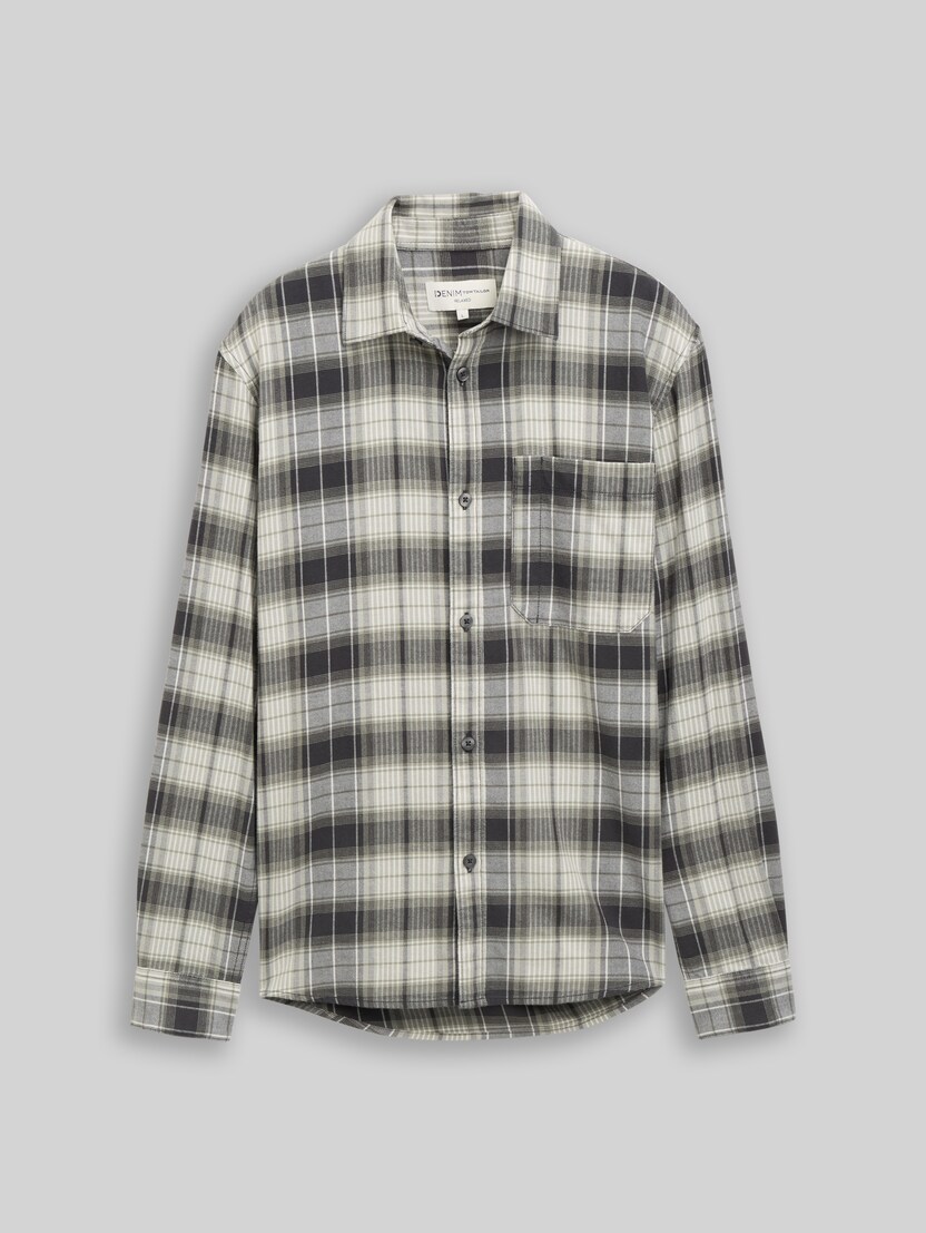 Chemise à la coupe décontractée à carreaux par Denim Male, coal grey green check