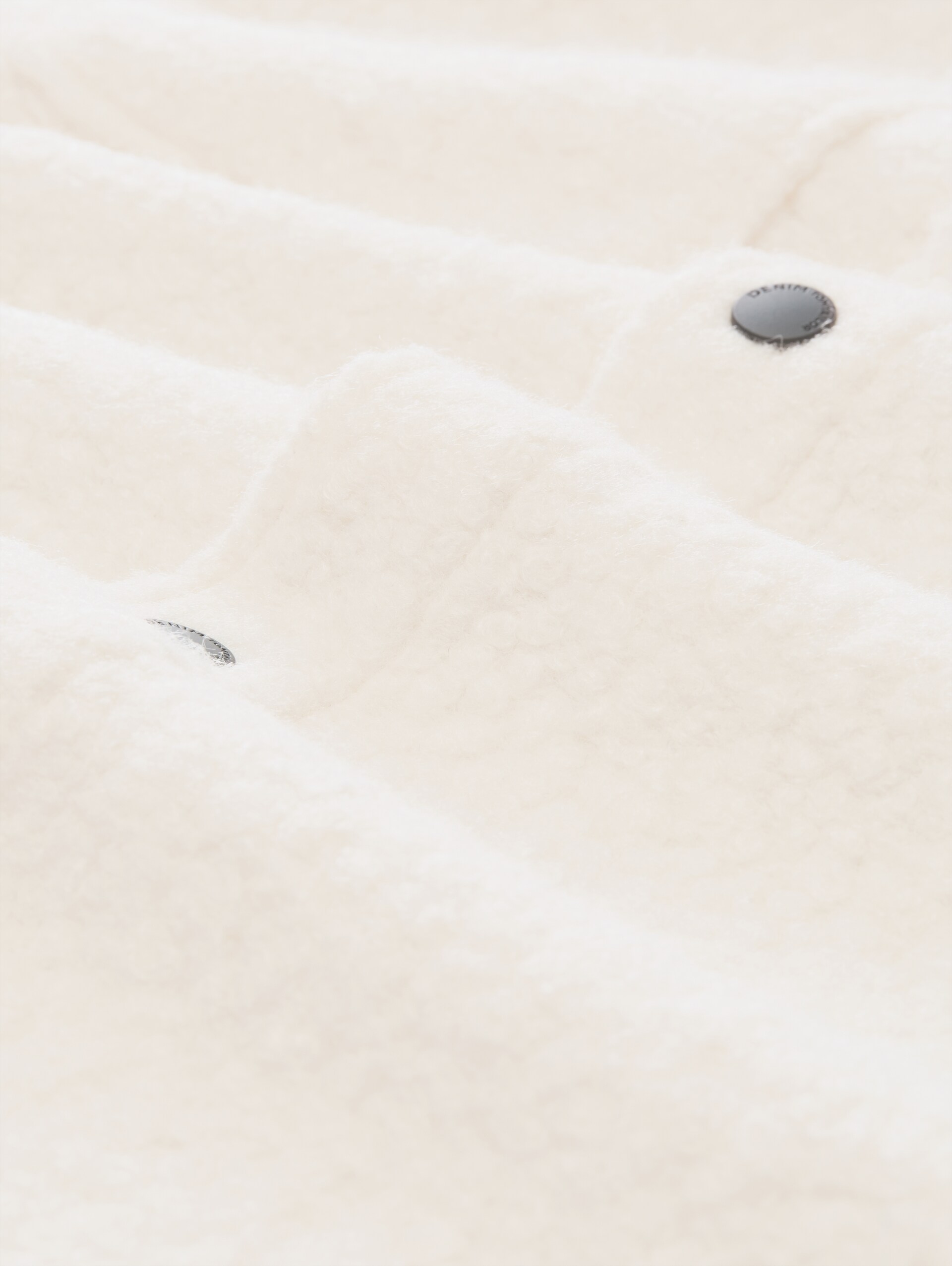 Overshirt in Woll-Optik - Gardenia White - Material-Ansicht