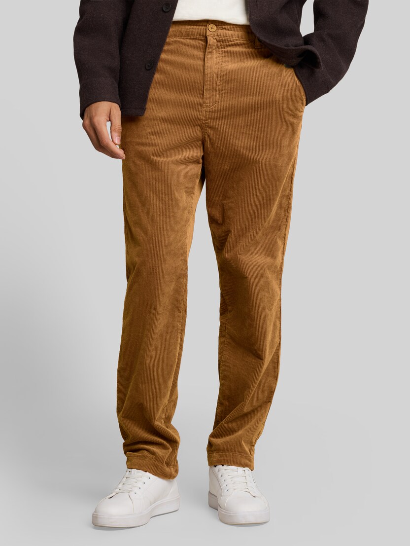 Relaxed fit corduroybroek door Denim Male, malt brown