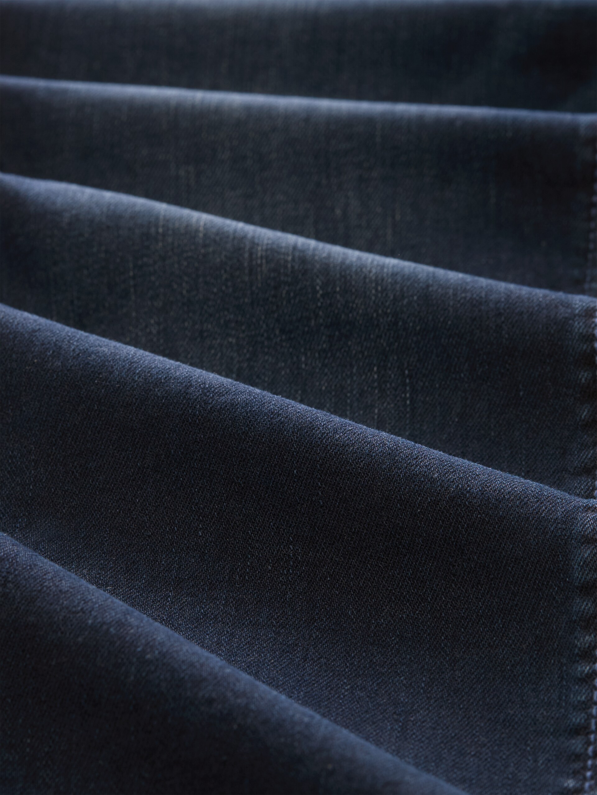 TTLIVA STRAIGHT Jeans mit Stretch - Black Blue Denim - Material-Ansicht