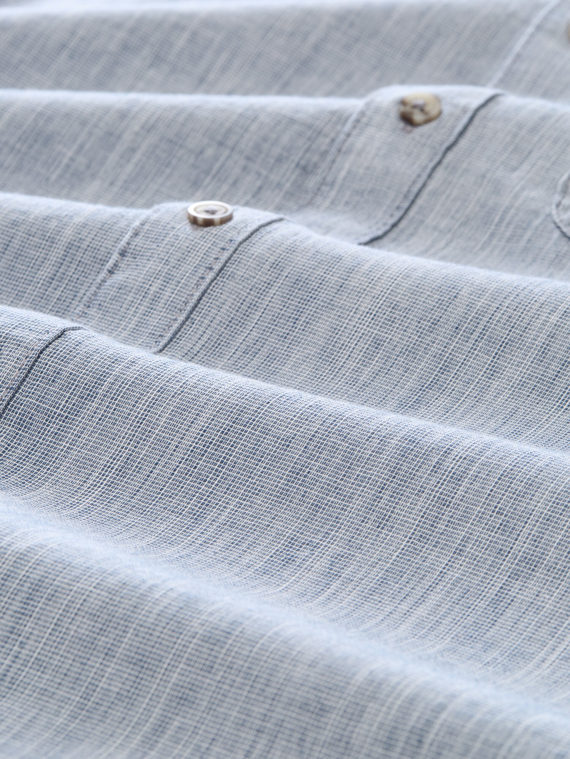 Chemise Regular Fit avec poche poitrine - white dark blue structure - Vue de la matière