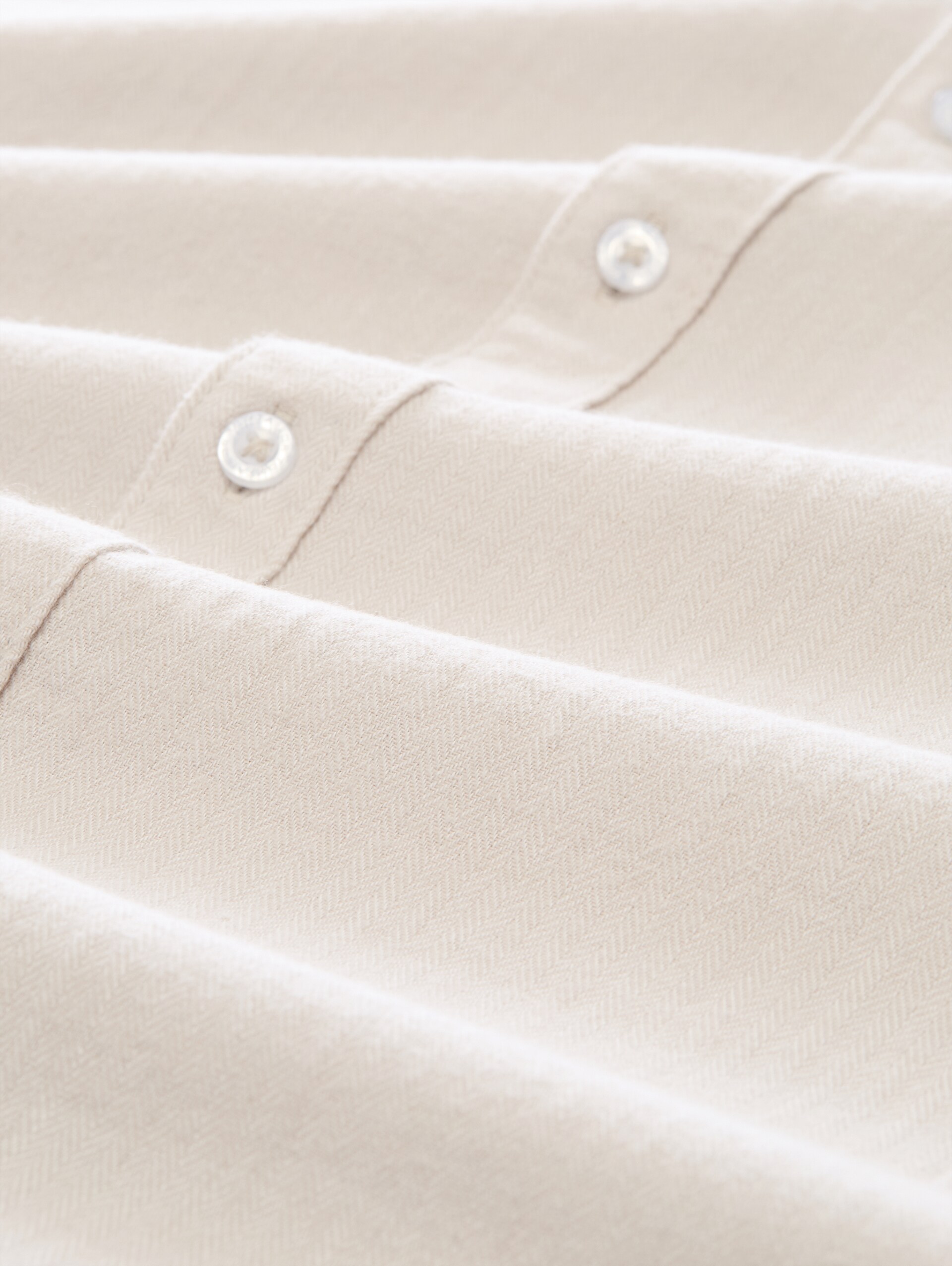 Chemise en coton à coupe classique - off white herringbone - Vue de la matière