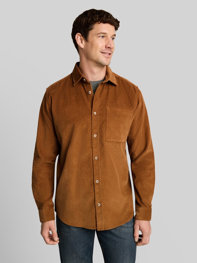 Chemise en velours côtelé coupe classique avec poche poitrine par Men, bright camel brown
