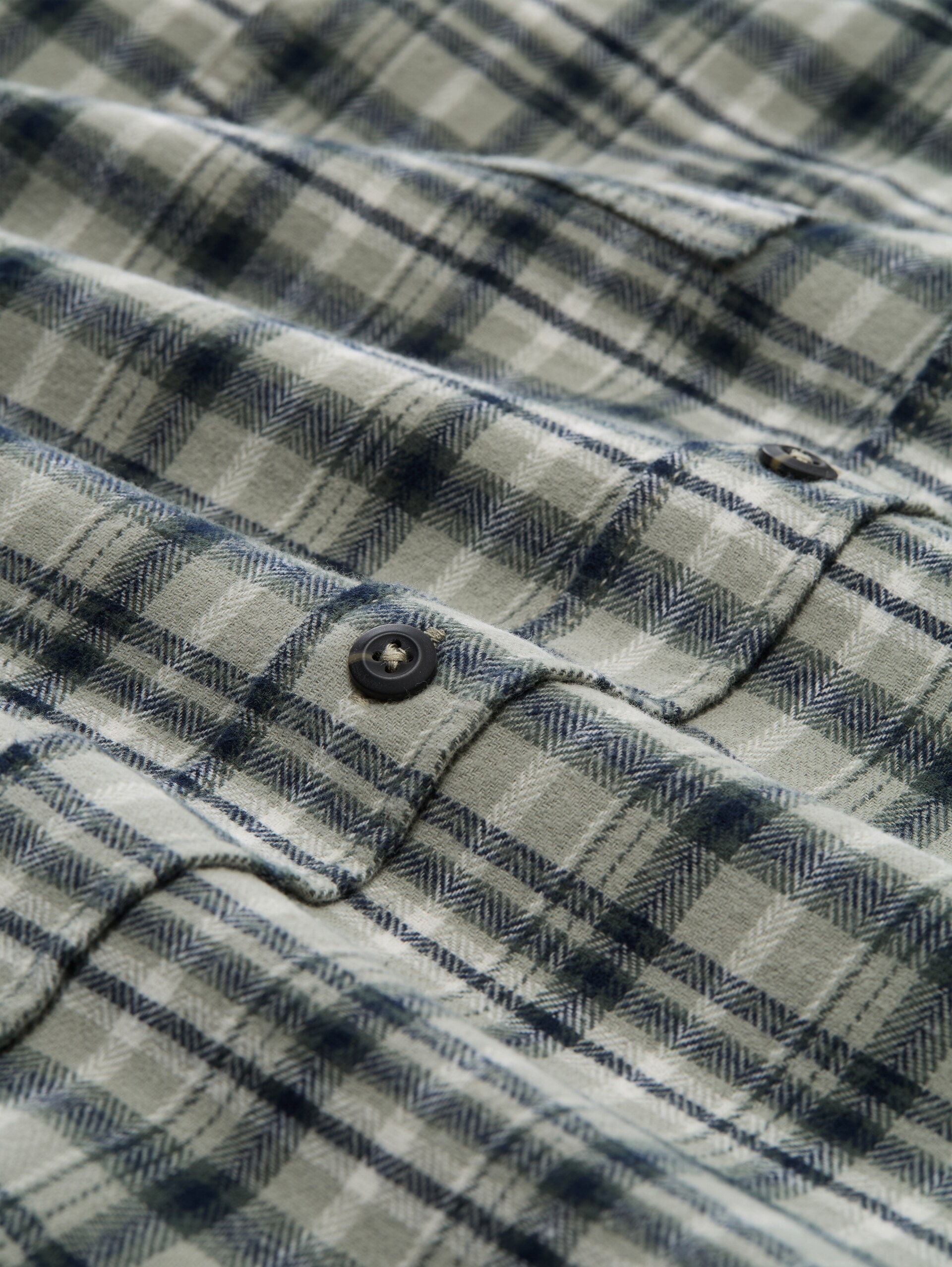 Comfort Fit Flanell-Hemd mit Karomuster - mint based white blue check - Material-Ansicht