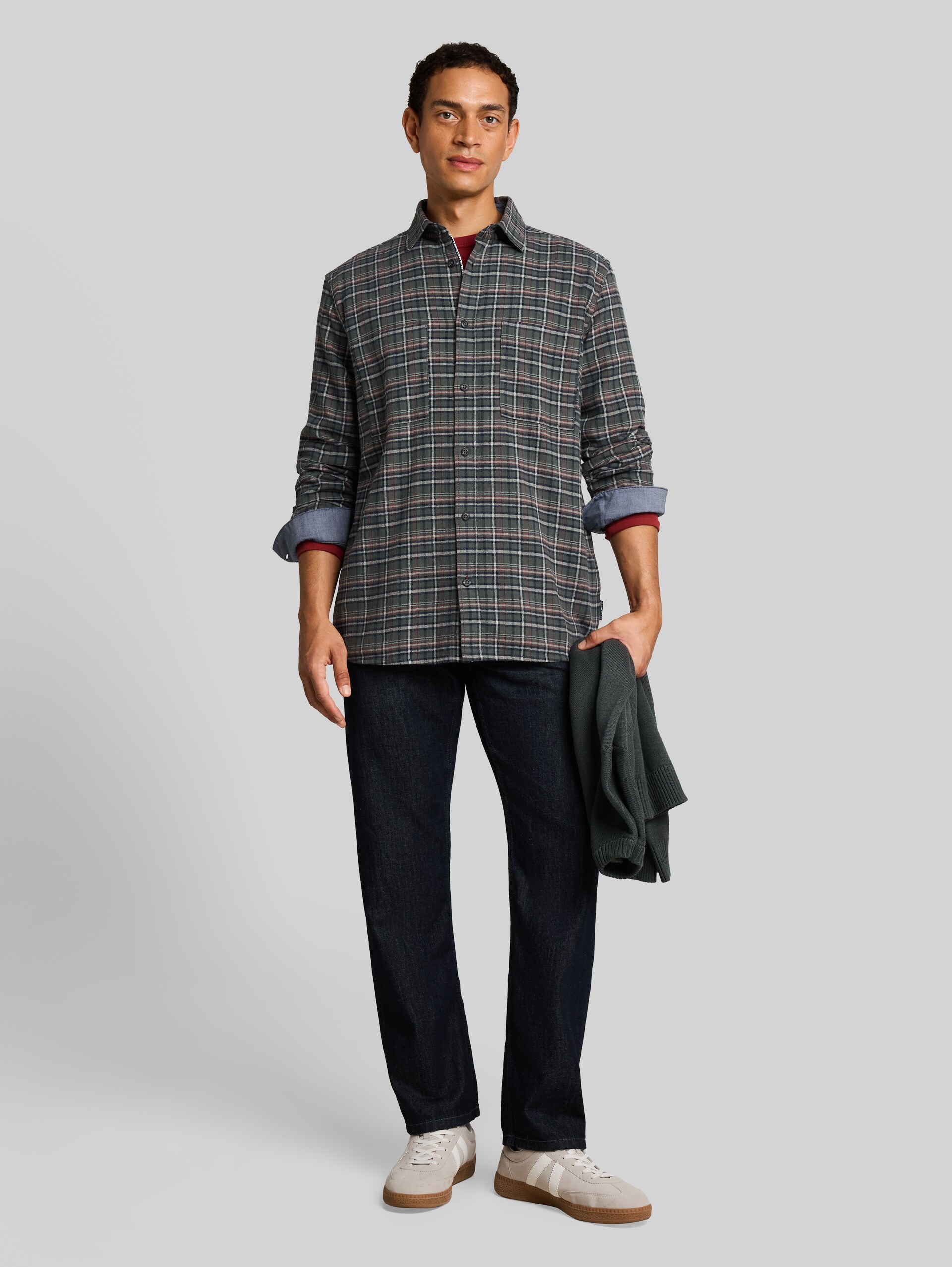 Comfort Fit Flanell-Hemd mit Karomuster - green based blue mint check - Model-Vorderansicht