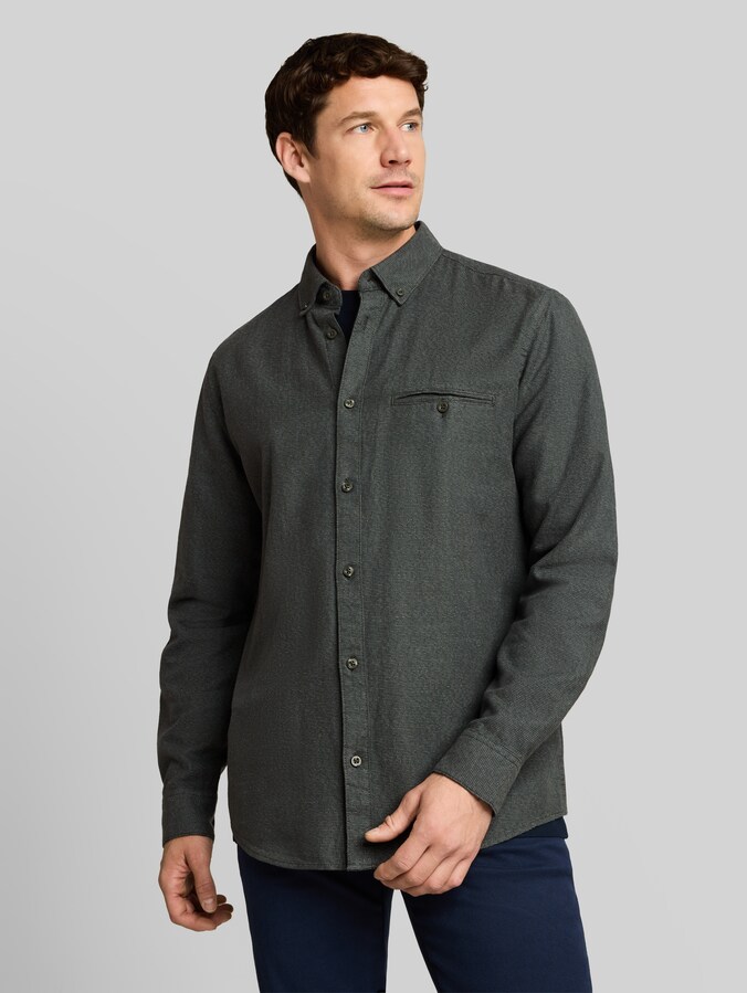 Chemise en coton à coupe classique par Men, green based structure