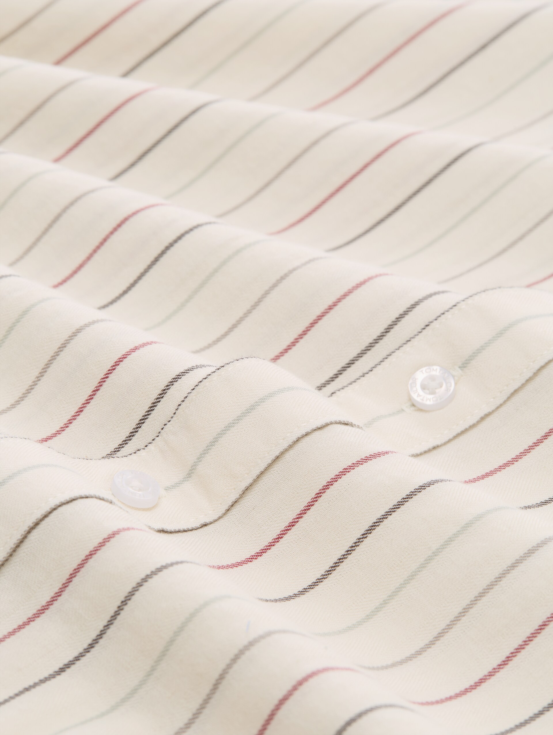 Chemise en coton à coupe classique - white multicolored stripes - Vue de la matière