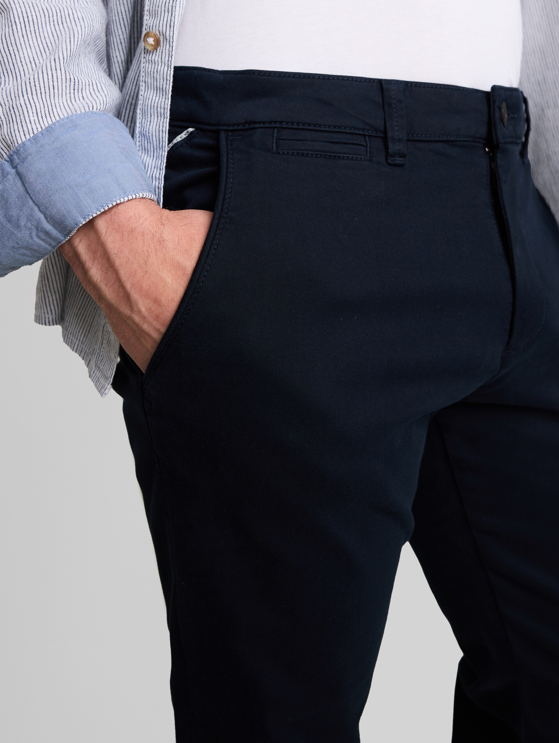 TTSIMON SLIM Chino Hose im Washed-Look - sky captain blue - Detail-Model-Ansicht
