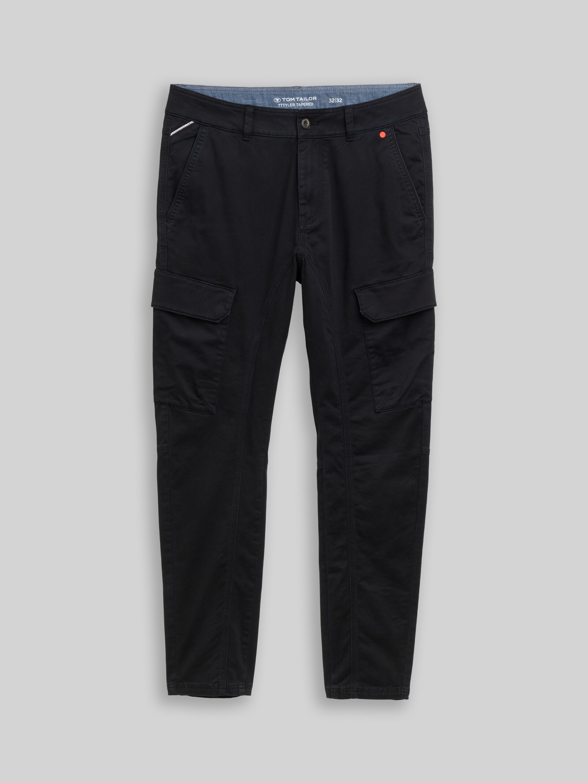 TTTYLER TAPERED cargobroek in gewassen look - Black - Product vooraanzicht