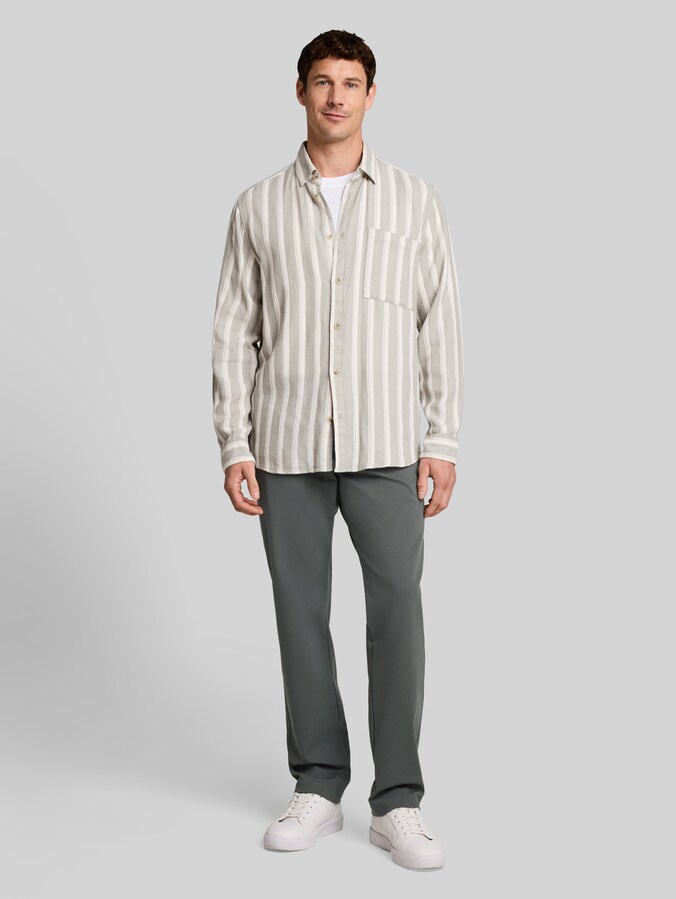 Pantalon chino TTRUPERT REGULAR par Men, Darkest Olive