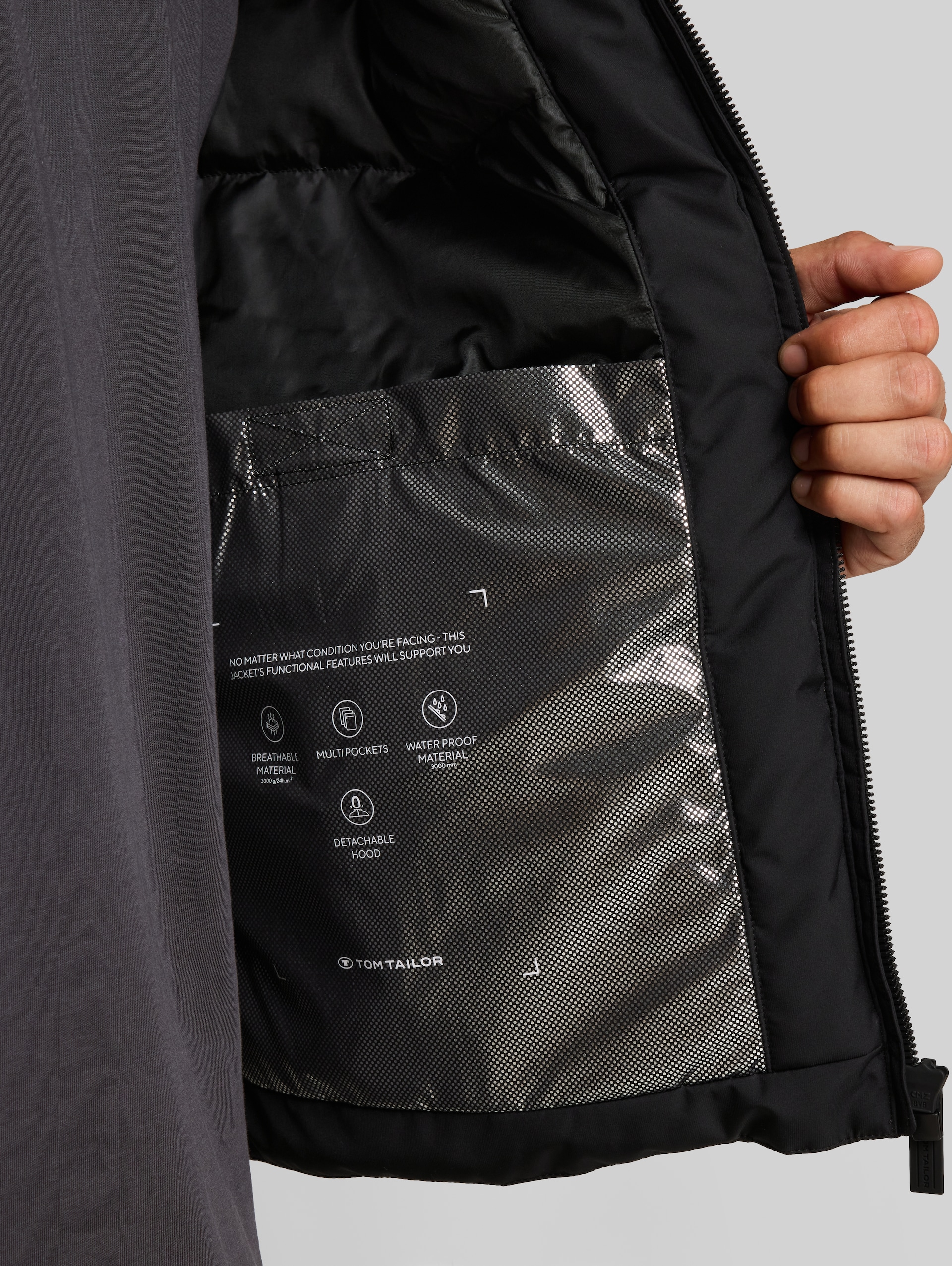 Hybrid Pufferjacke mit Kapuze - Black - Detail-Model-Ansicht