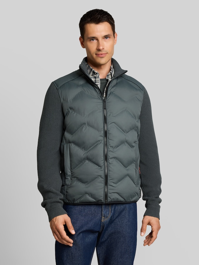 Hybride gewatteerde jas met gebreide details door Men, Darkest Olive