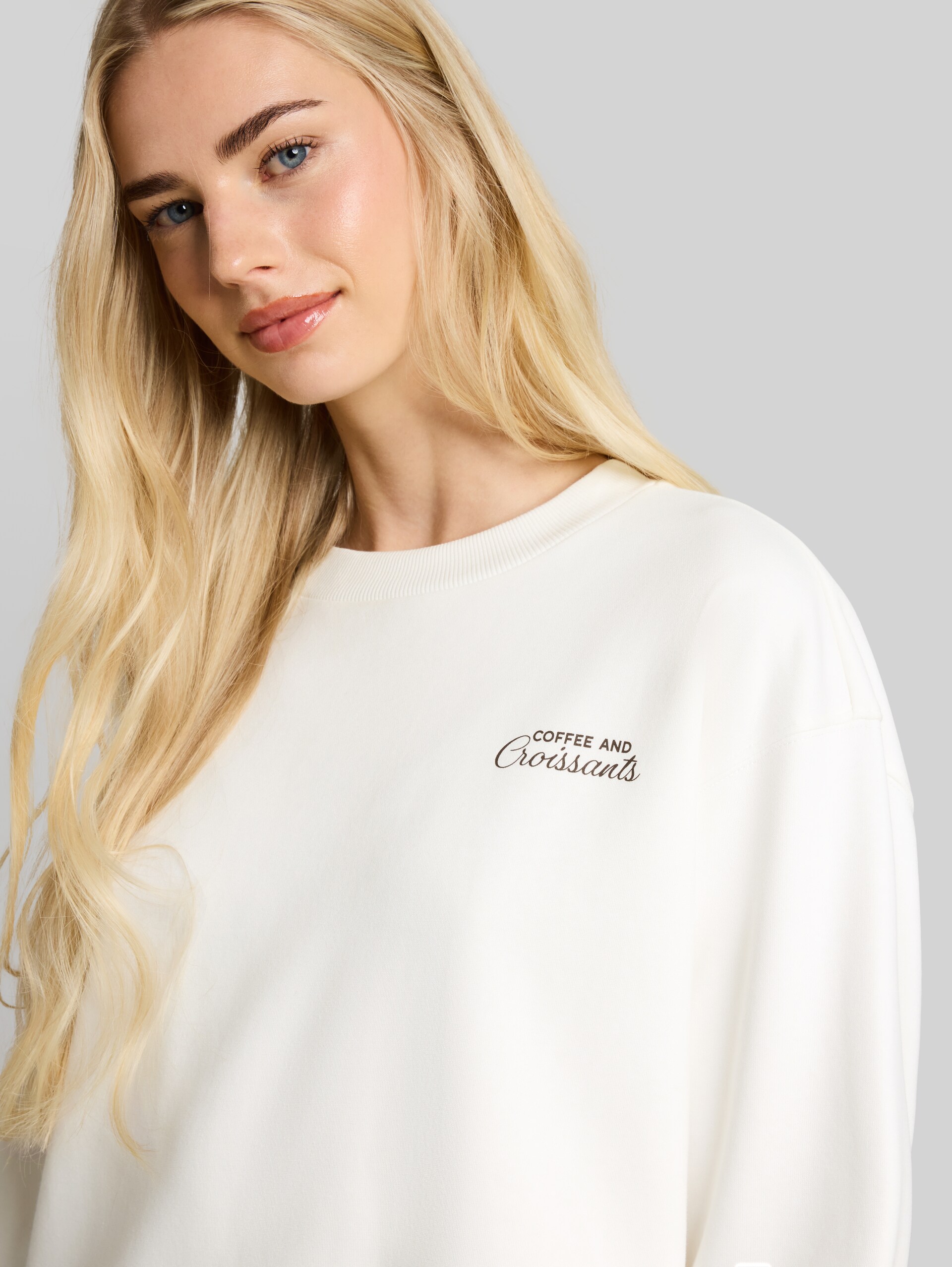 Sweat oversize à imprimé - off white - Vue détaillée du modèle