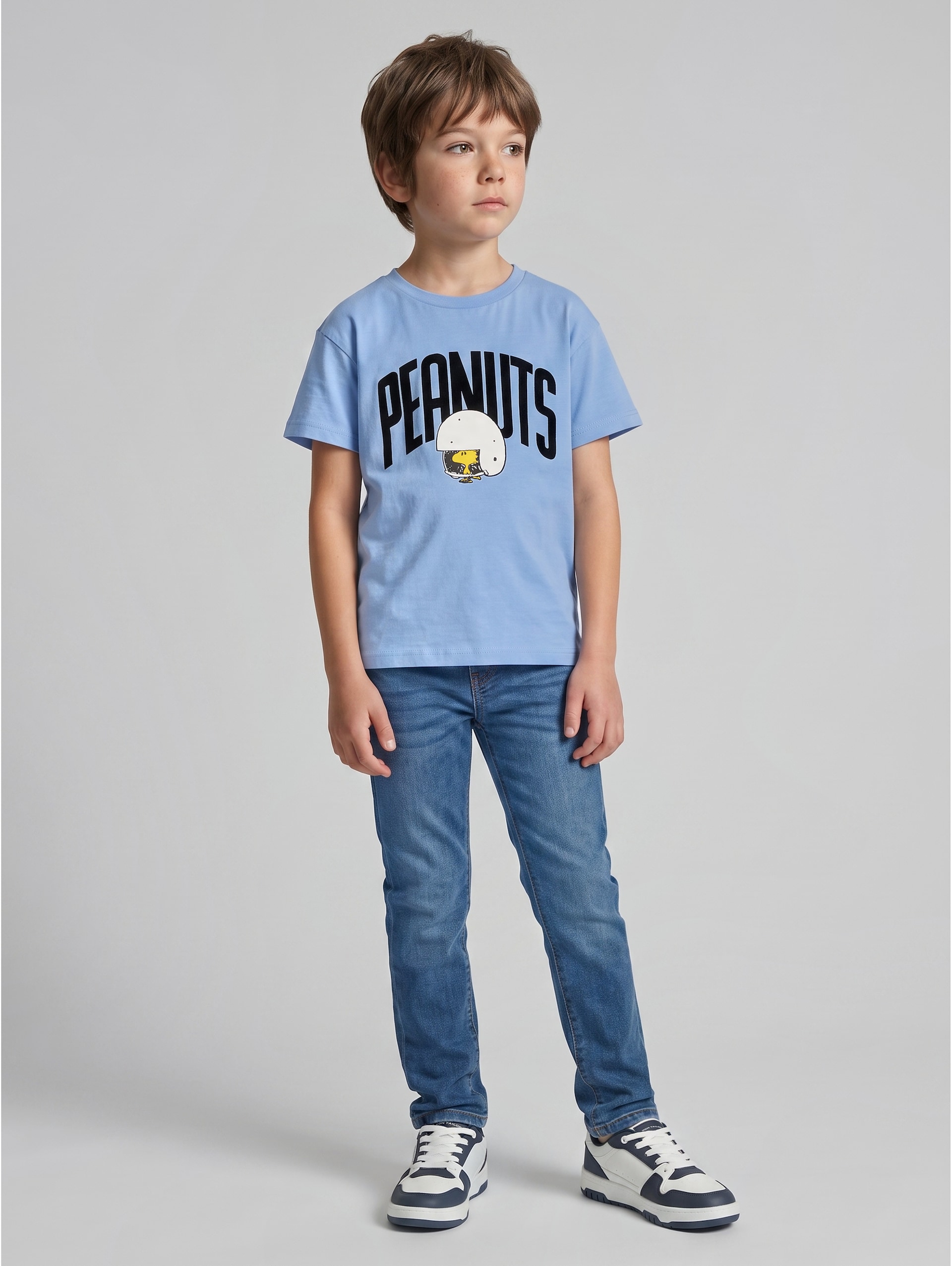 Oversized T-shirt met Peanuts-print - Light Blue - Model vooraanzicht