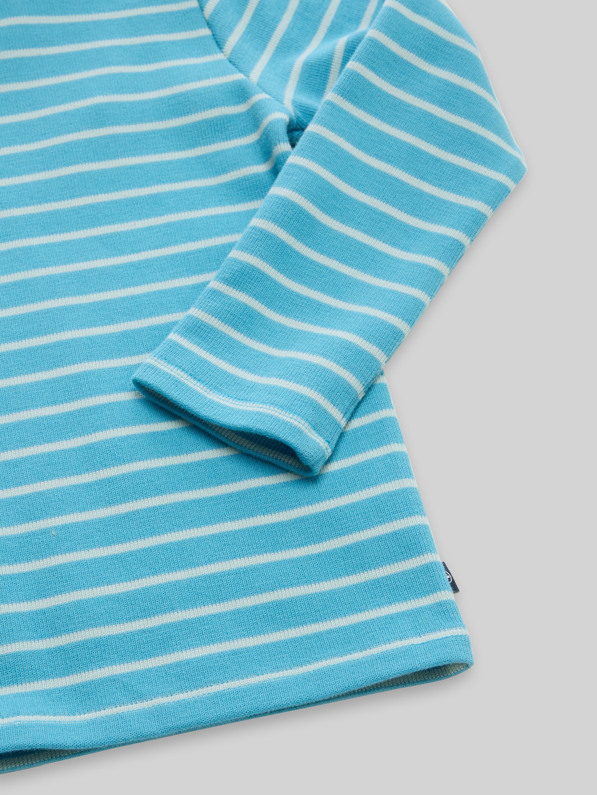 Langarmshirt mit Streifenmuster - bay and mint blue stripe - Detail-Model-Ansicht