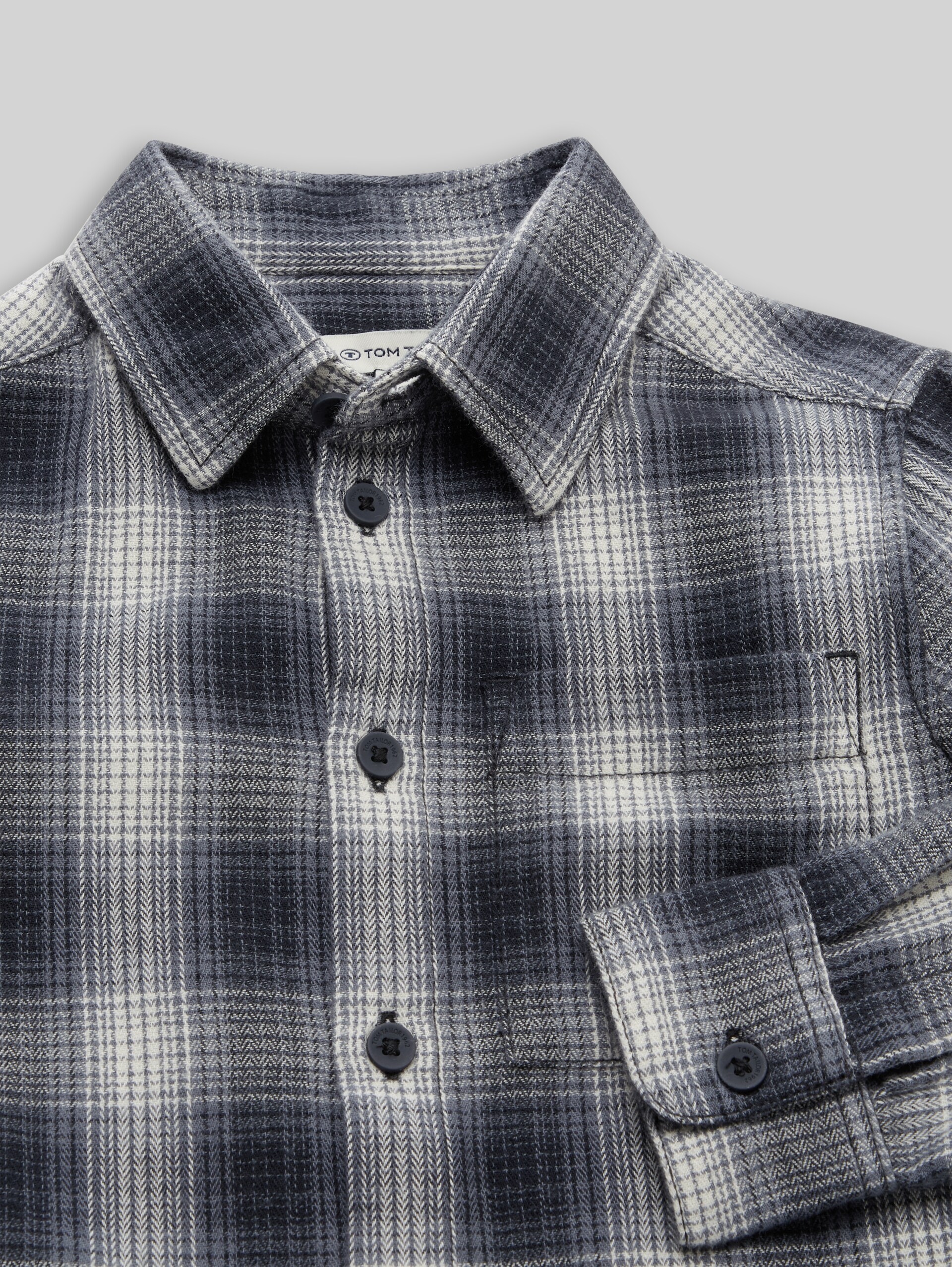 Chemise oversize à carreaux - grey black check - Vue détaillée du modèle