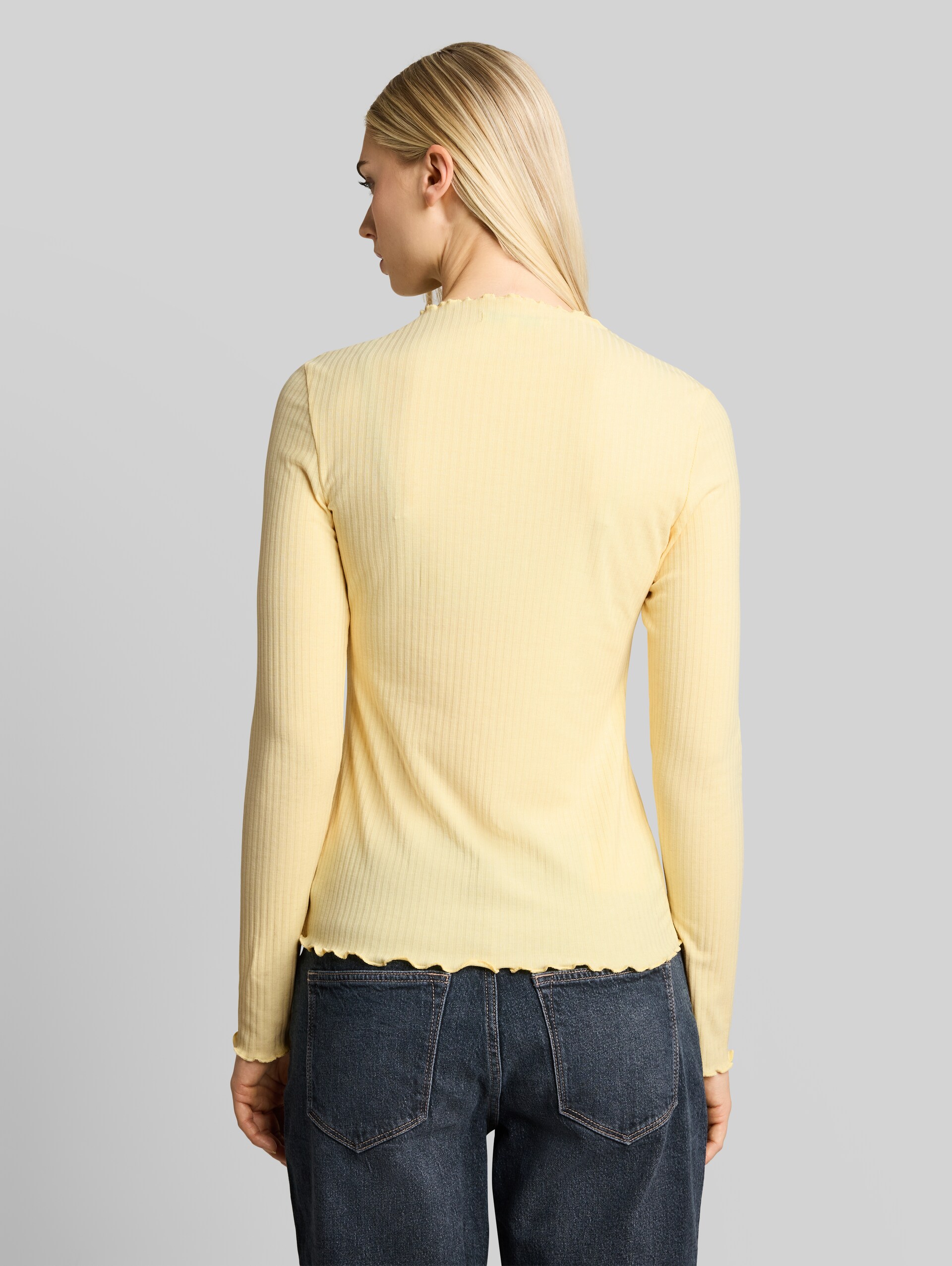 T-shirt met lange mouwen en geribde structuur - soft vanilla yellow - Neklijn model-achteraanzicht