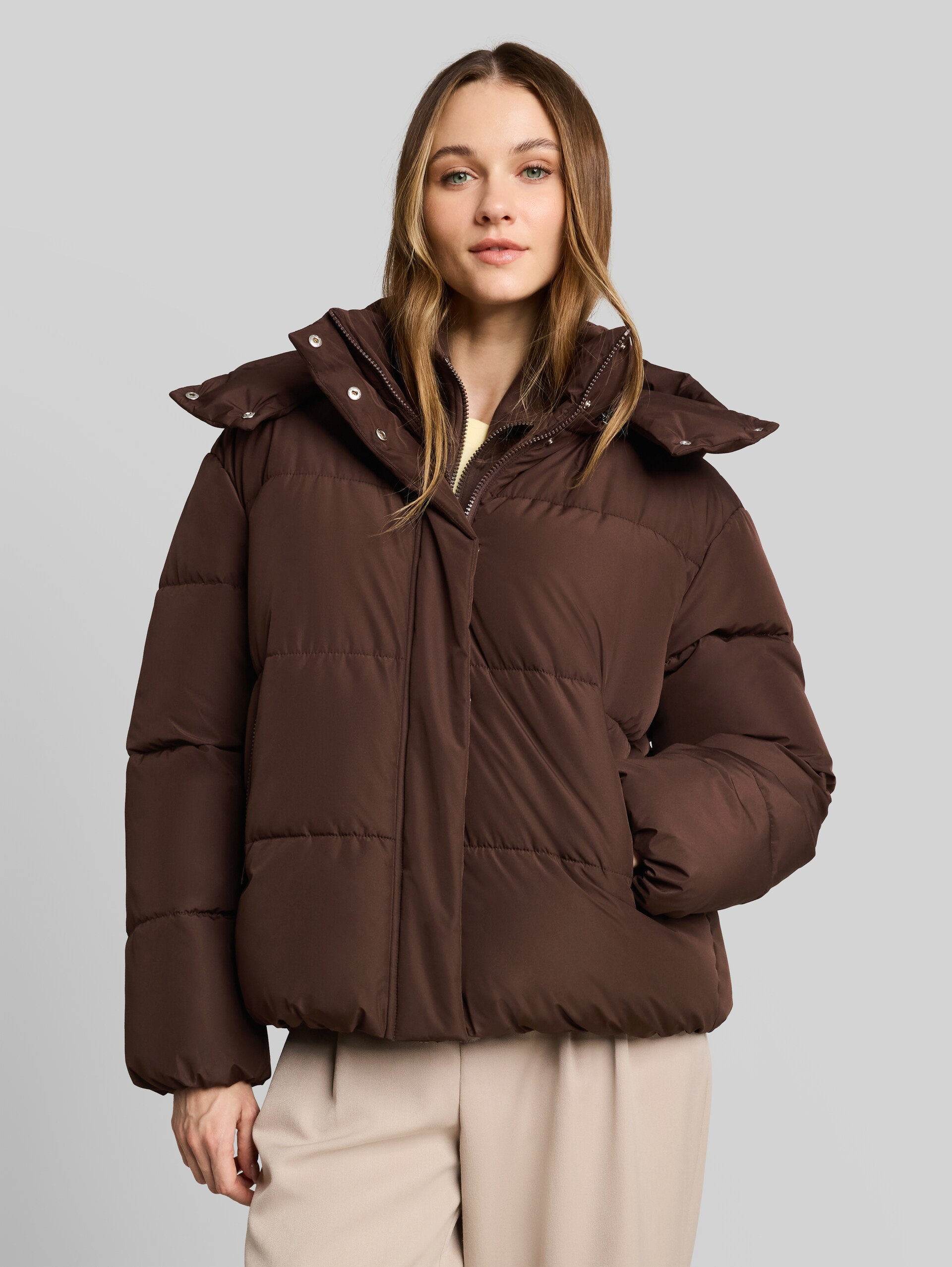 Doudoune à capuche amovible - cool dark brown - Vue de face du modèle