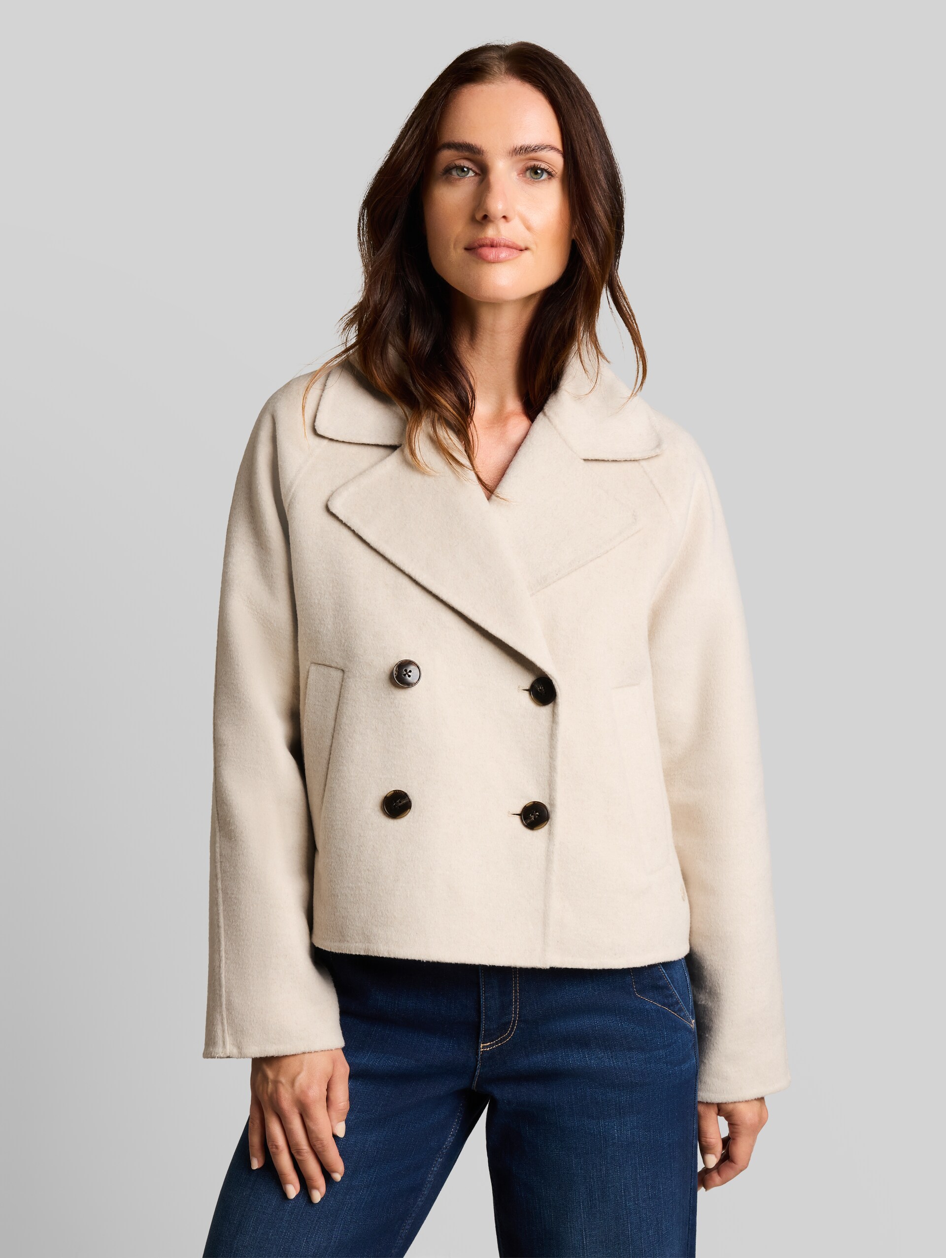 Cabanjacke mit Wollanteil - cold beige melange - Model-Vorderansicht
