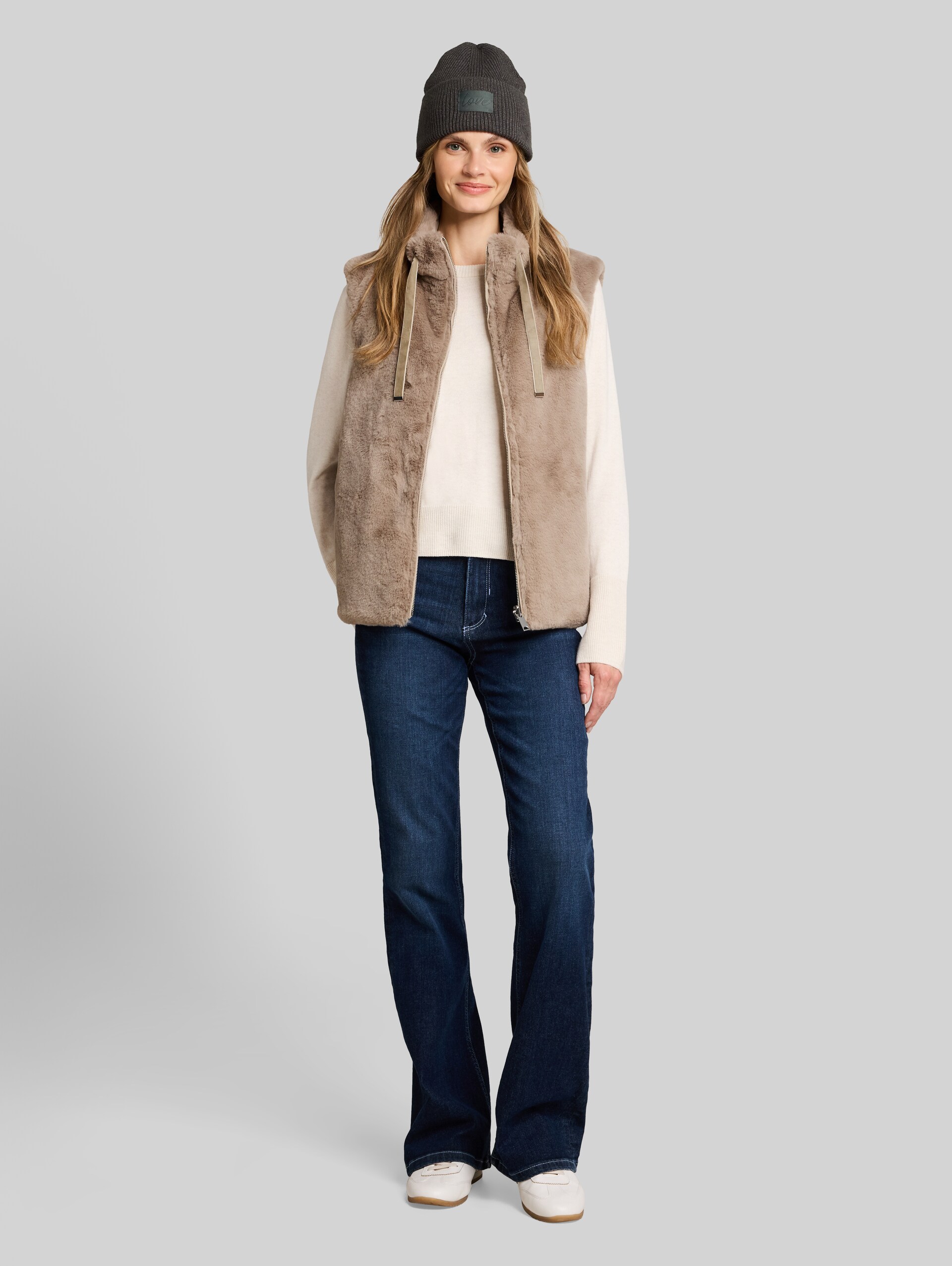 2-in-1 imitatiebontvest met omkeerfunctie - soft taupe grey - zijaanzicht model