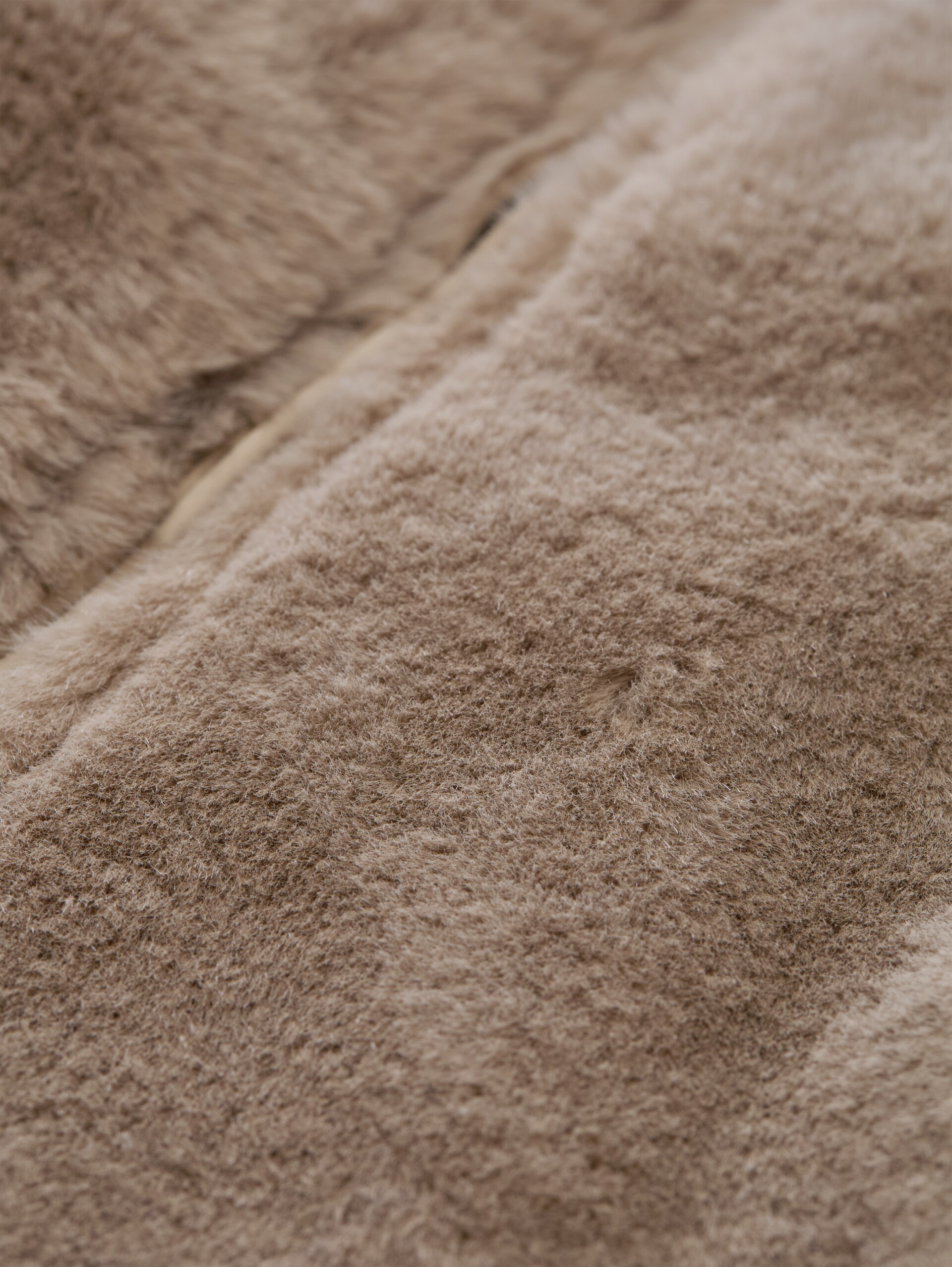 2-in-1 imitatiebontvest met omkeerfunctie - soft taupe grey - Detailaanzicht product