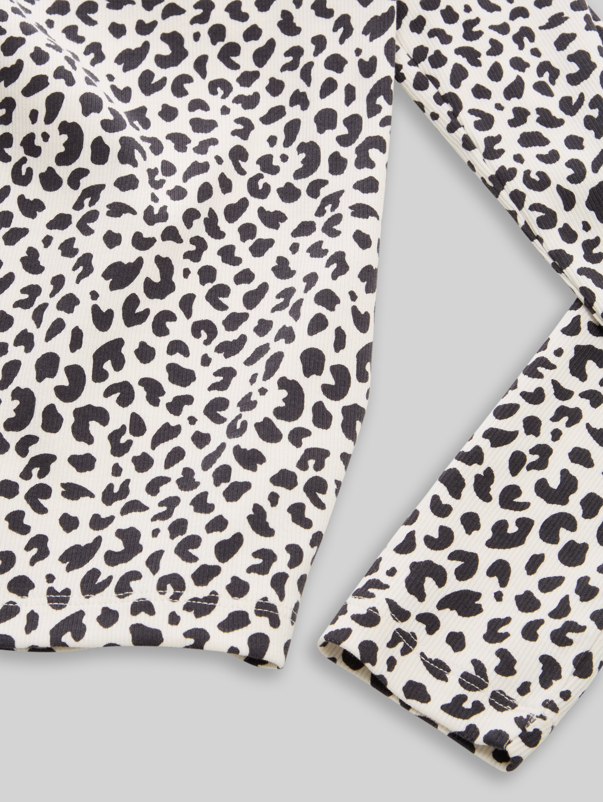 Langarmshirt mit Rippstruktur - white dark navy leo - Detail-Model-Ansicht