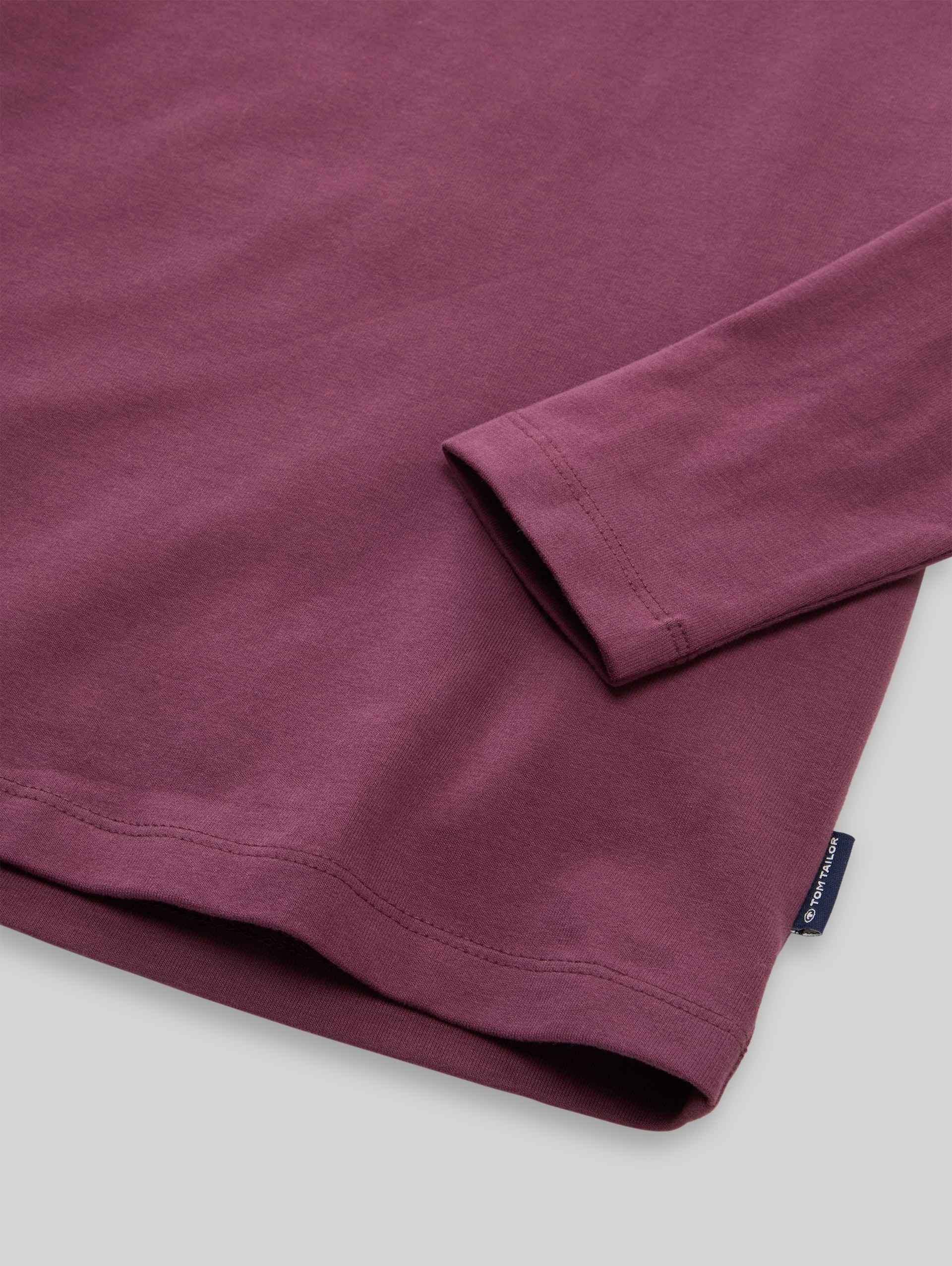 Langarmshirt Stehkragen - rusty burgundy - Detail-Model-Ansicht