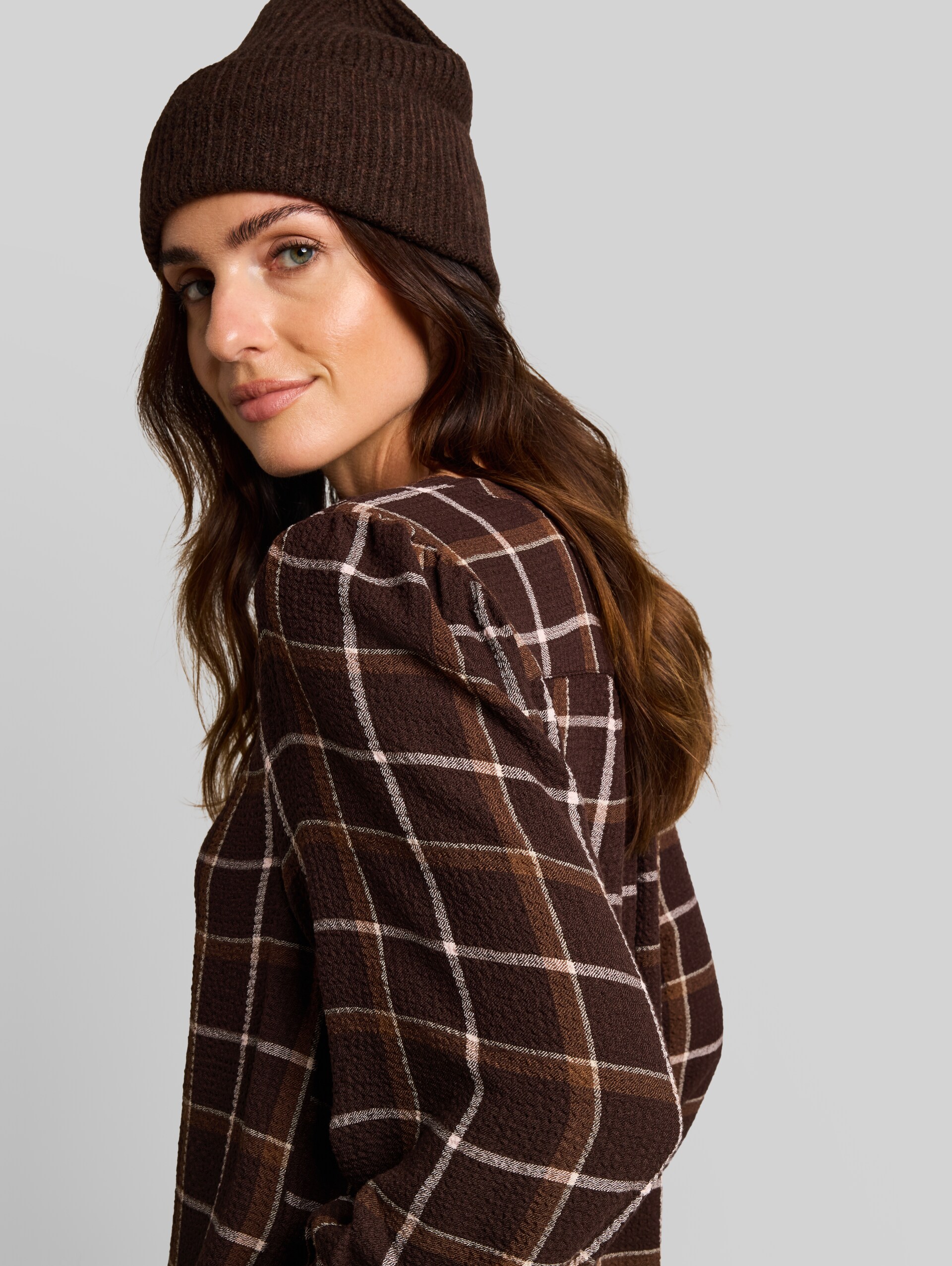 Chemisier en seersucker à carreaux - java dark brown check - Vue détaillée du modèle