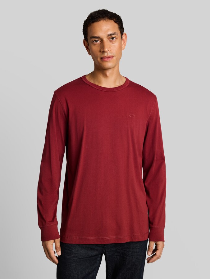 Basic Langarmshirt aus Baumwolle von Men, pear red