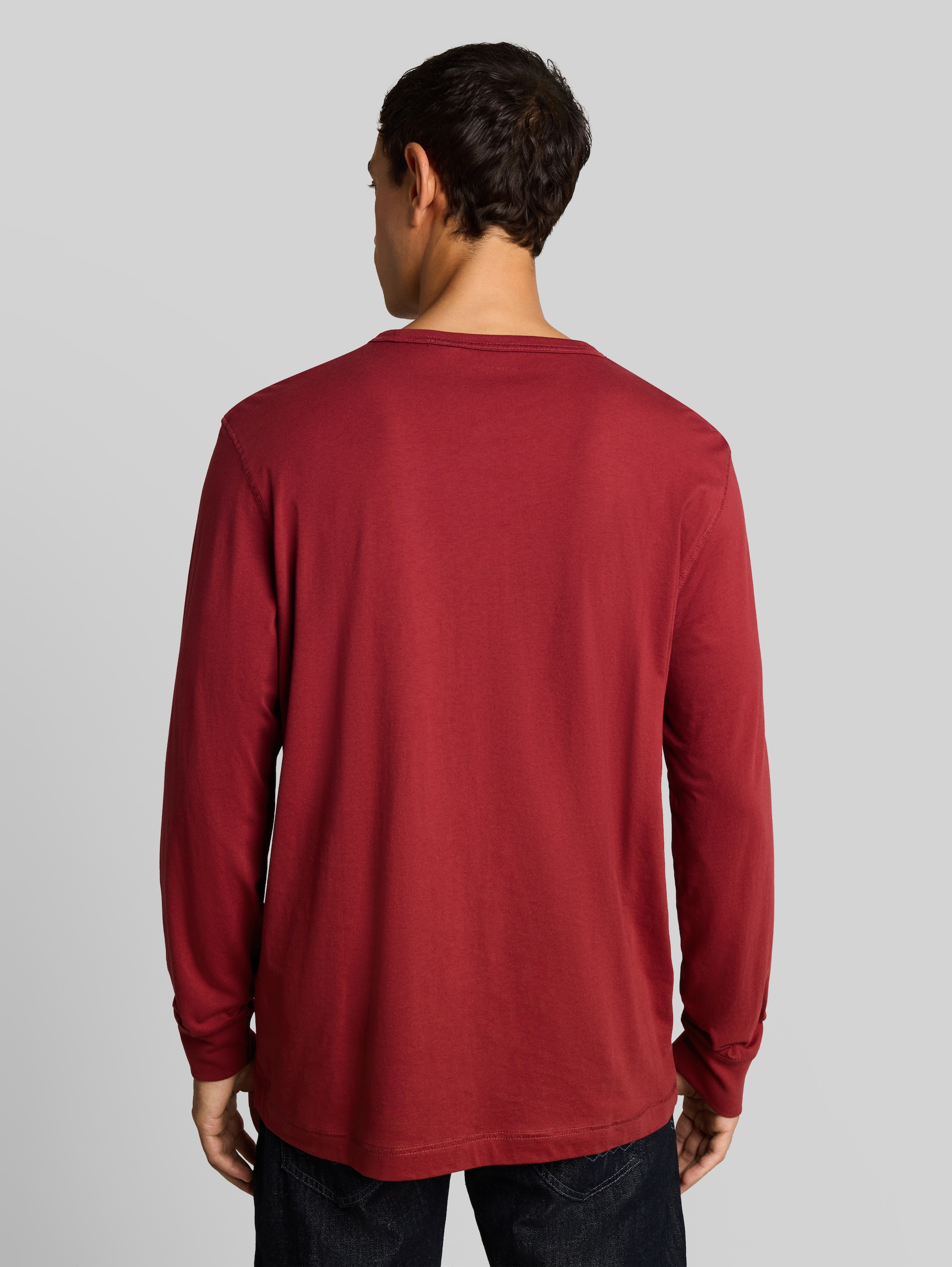 Basic katoenen shirt met lange mouwen - pear red - Neklijn model-achteraanzicht