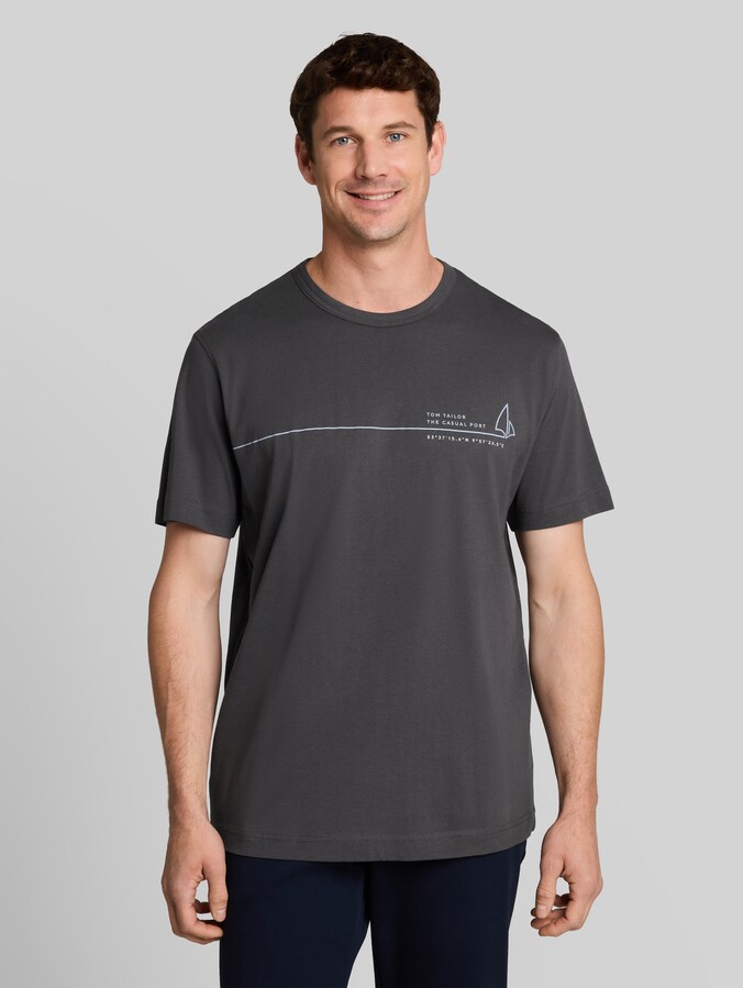 T-Shirt mit Print von Men, Tarmac Grey