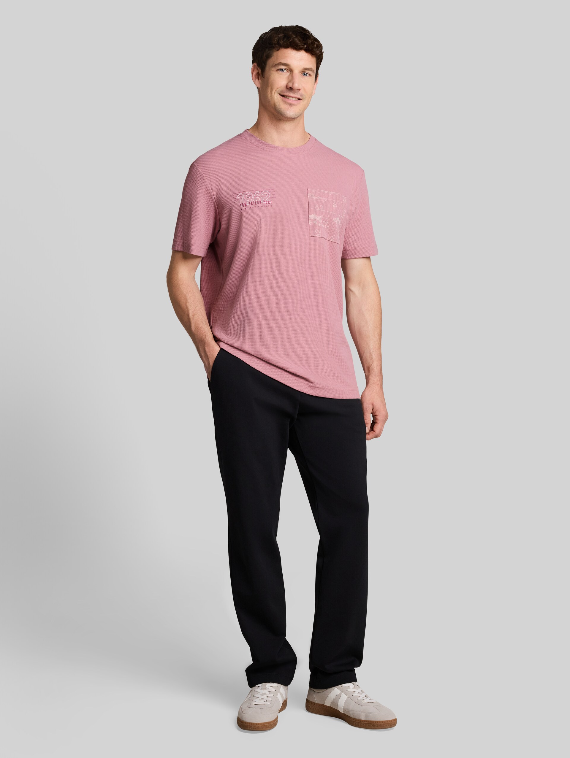 T-shirt met wafelstructuur - dusty rose - Model vooraanzicht