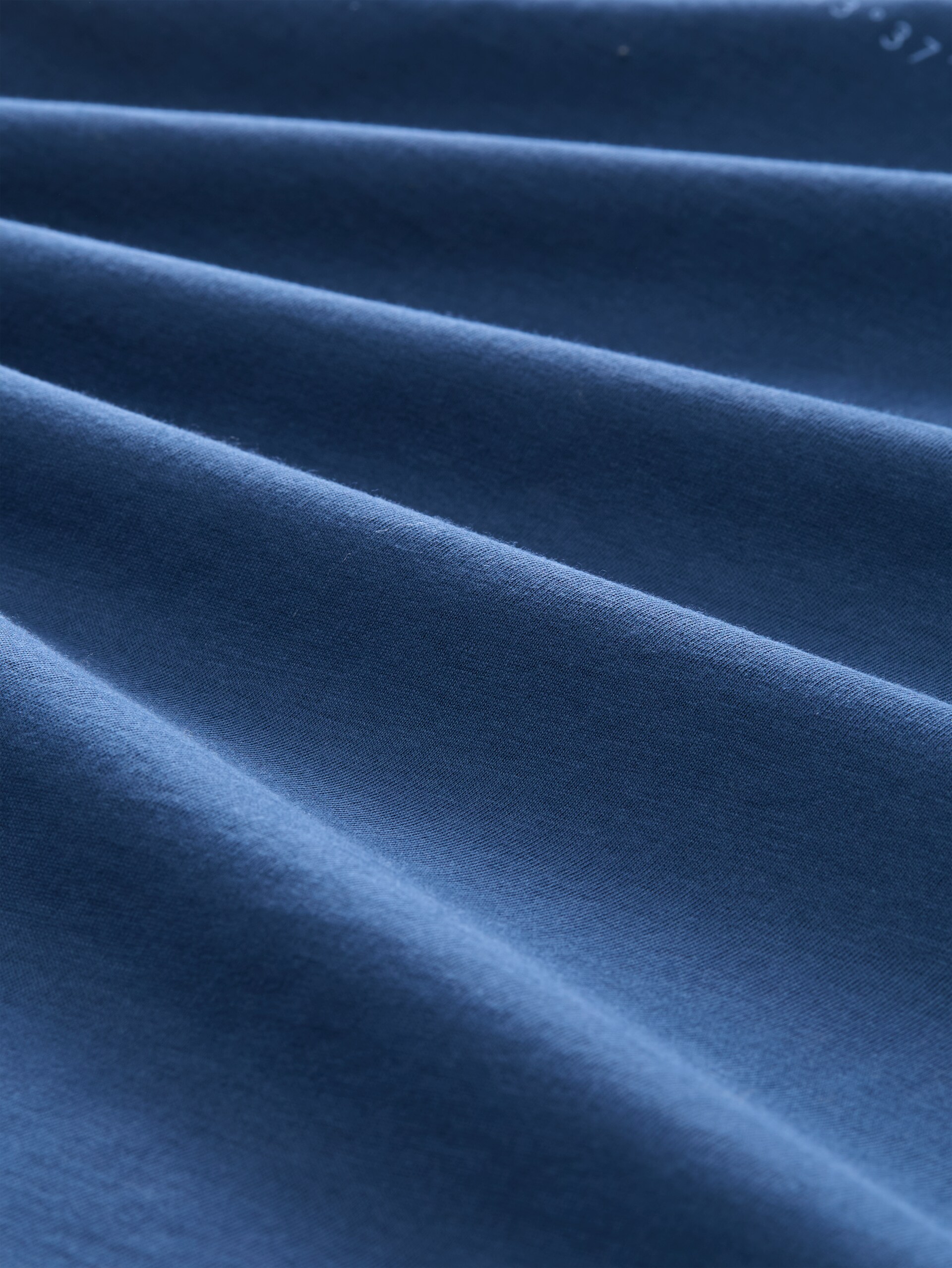 T-Shirt mit Fotoprint - Dark Duck Blue - Material-Ansicht