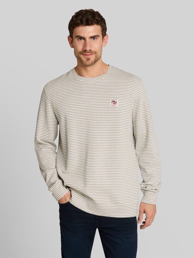 Langarmshirt mit Streifenmuster von Men, offwhite structured stripe