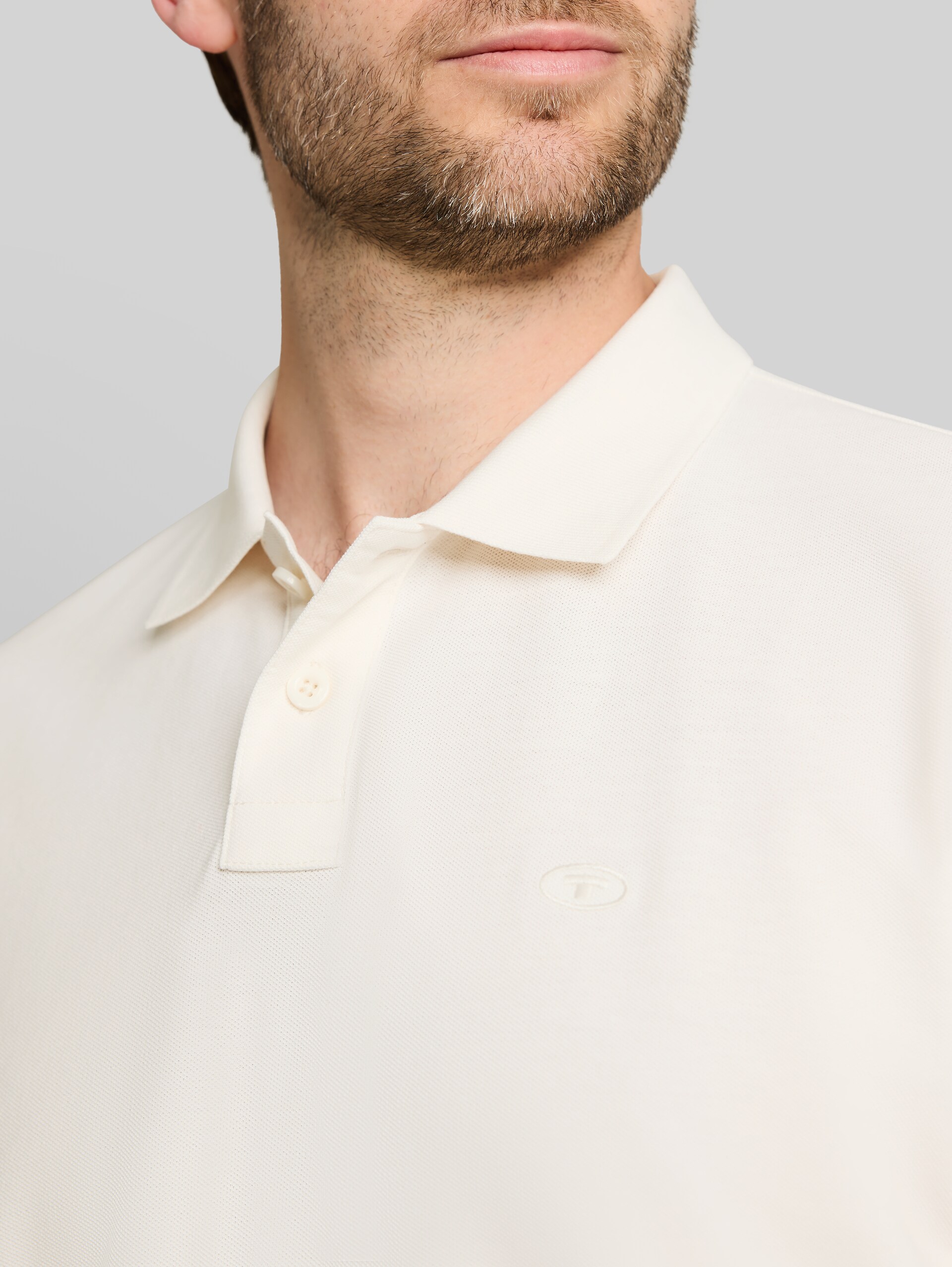 Piqué poloshirt met geborduurd logo - Gardenia White