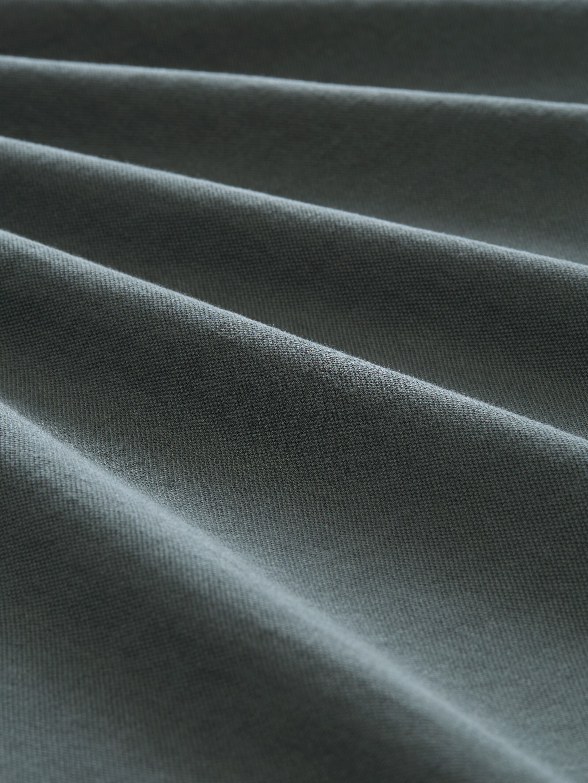 Piqué Poloshirt mit Logo-Stickerei - Darkest Olive