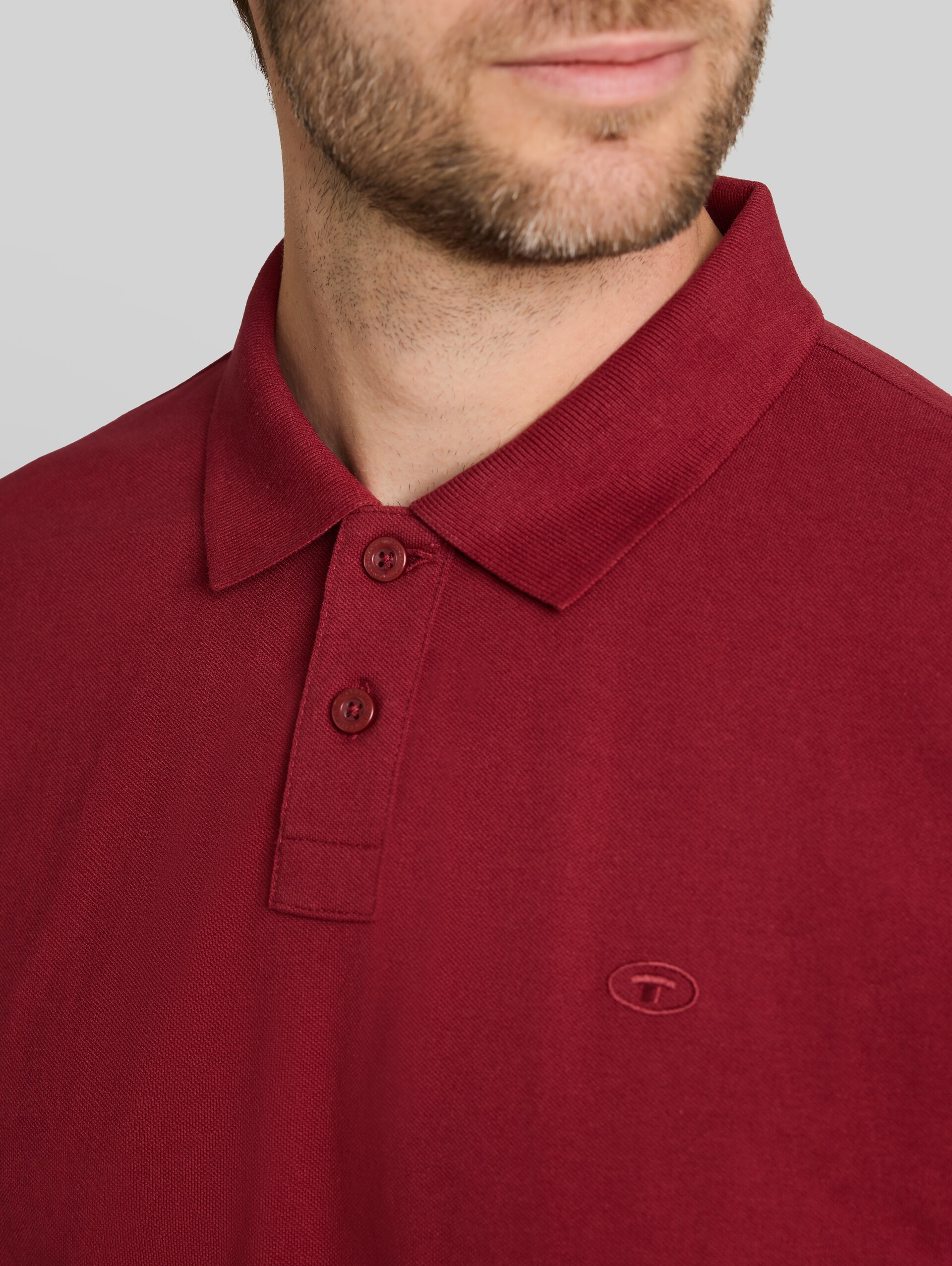 Piqué poloshirt met geborduurd logo - pear red