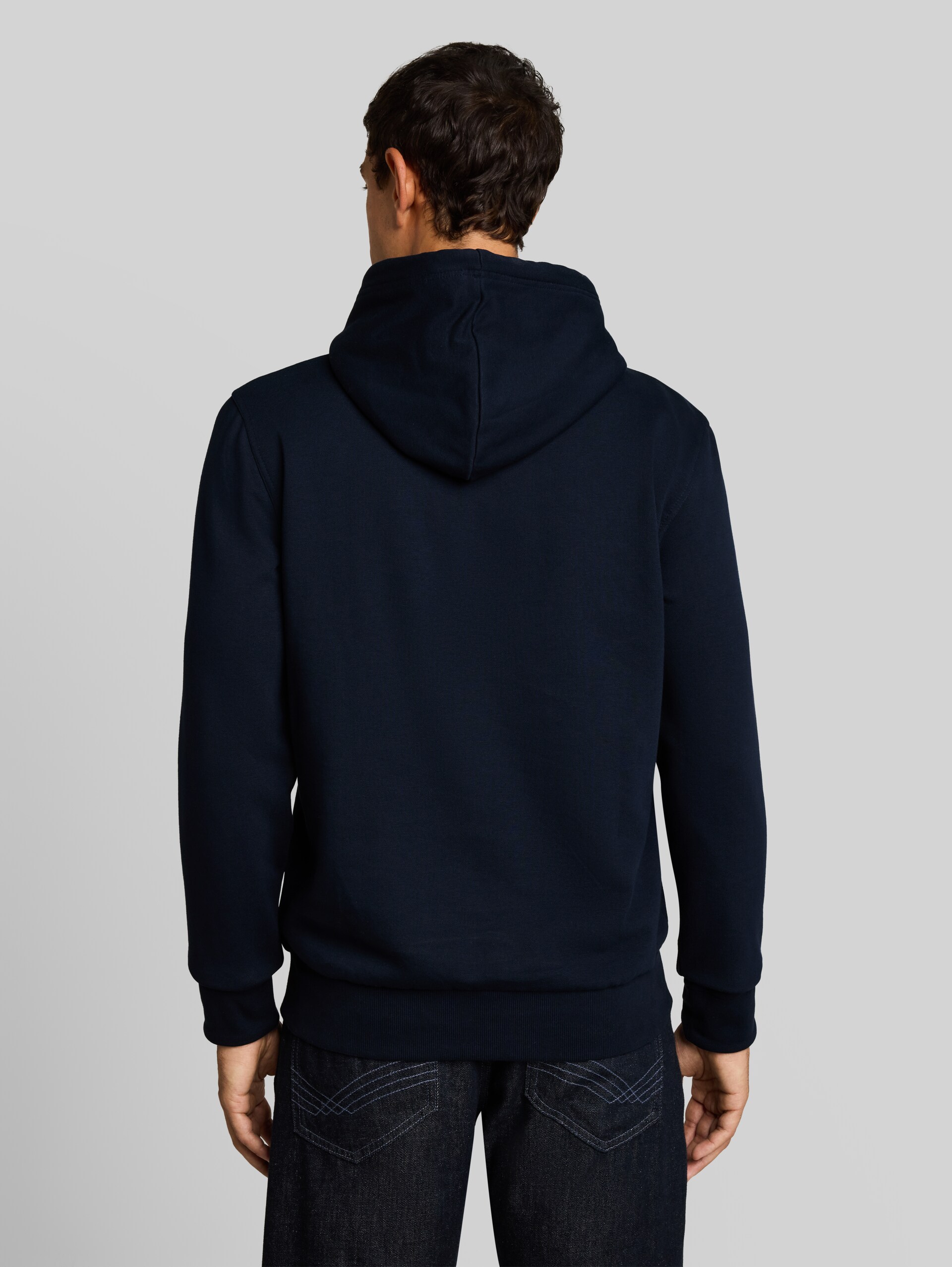Hoodie met print - sky captain blue - Neklijn model-achteraanzicht