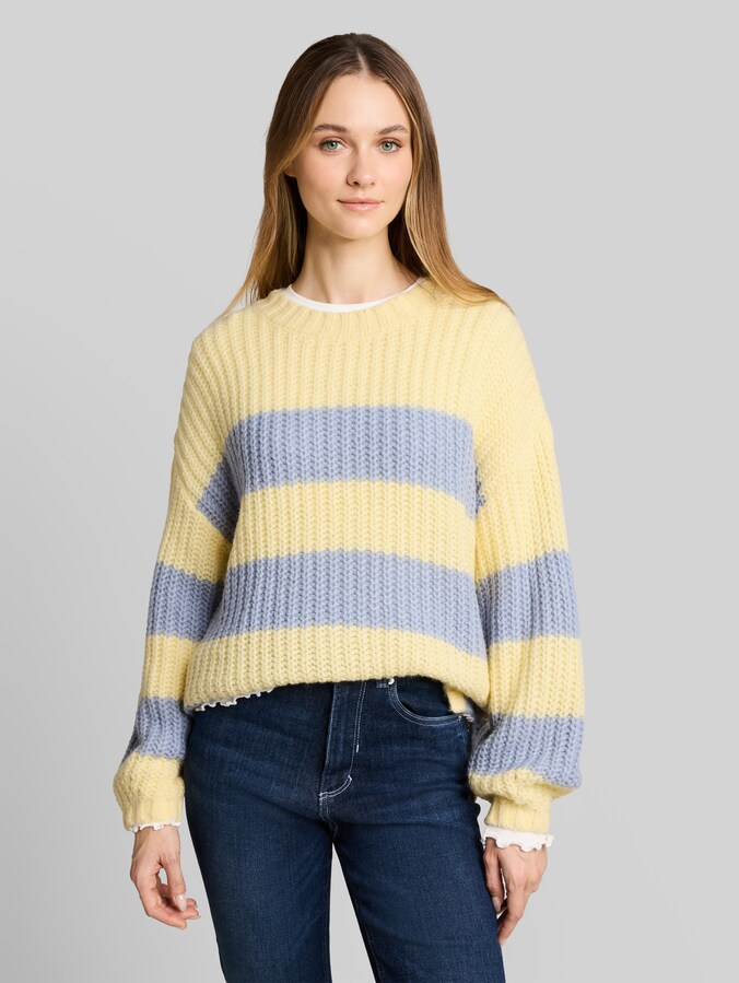 Relaxed Fit Strickpullover mit Streifenmuster von Denim Female, big blue yellow stripe