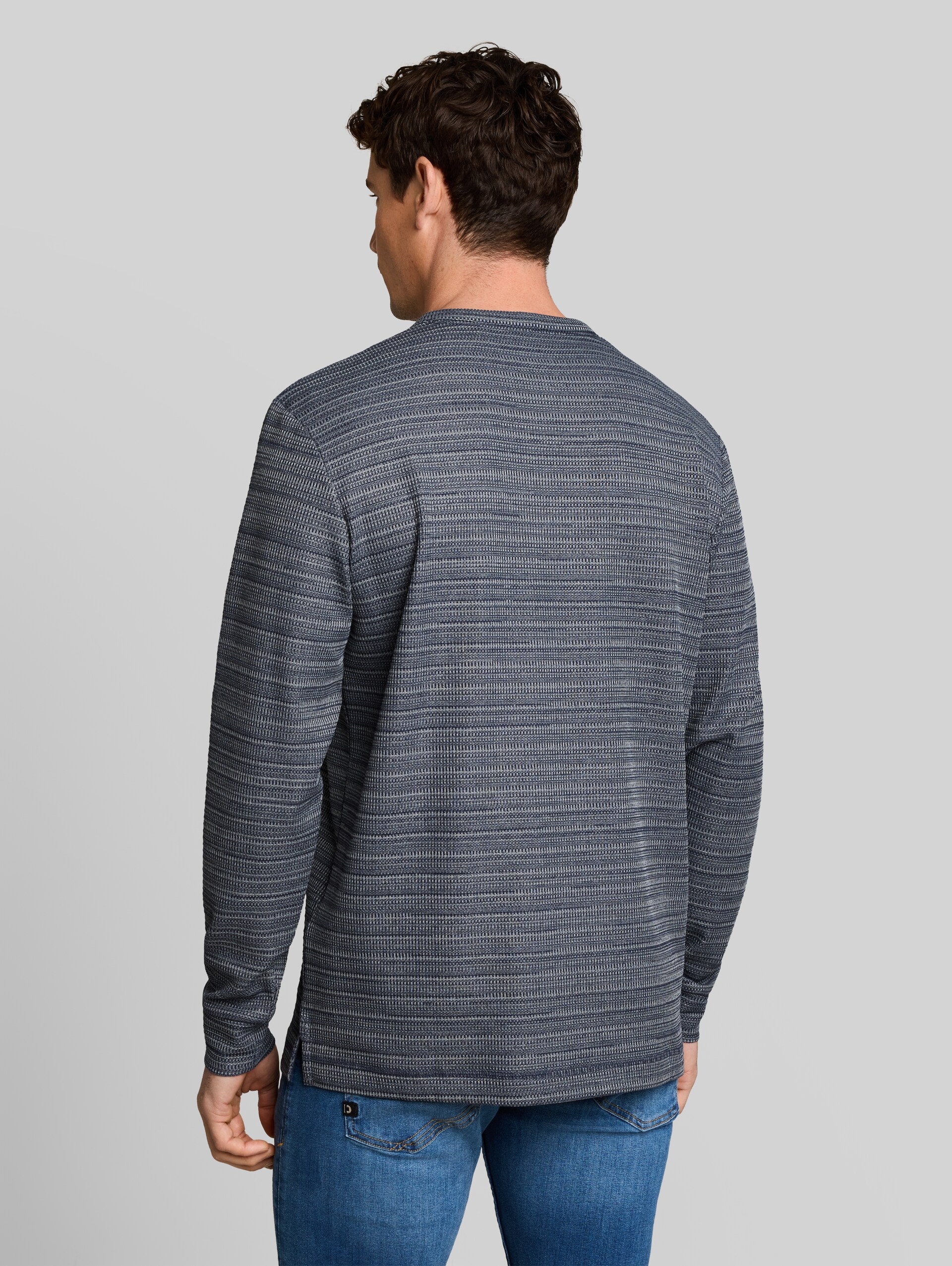 Henley-shirt met lange mouwen in gemêleerde look - blue mint inject structure - Neklijn model-achteraanzicht