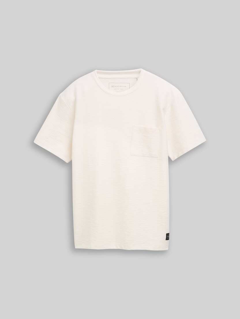 T-shirt with chest pocket by Denim Male, Gardenia White