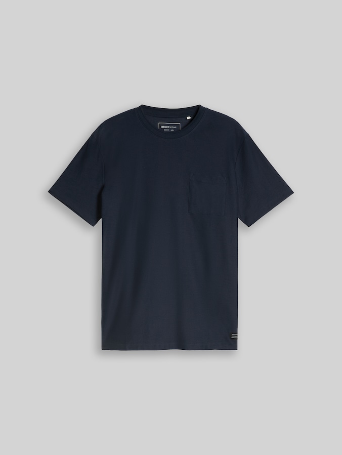 T-shirt avec poche poitrine par Denim Male, sky captain blue