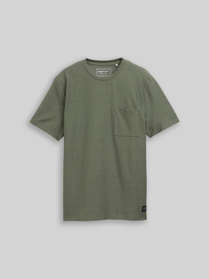T-Shirt mit Brusttasche von Denim Male, urban olive green